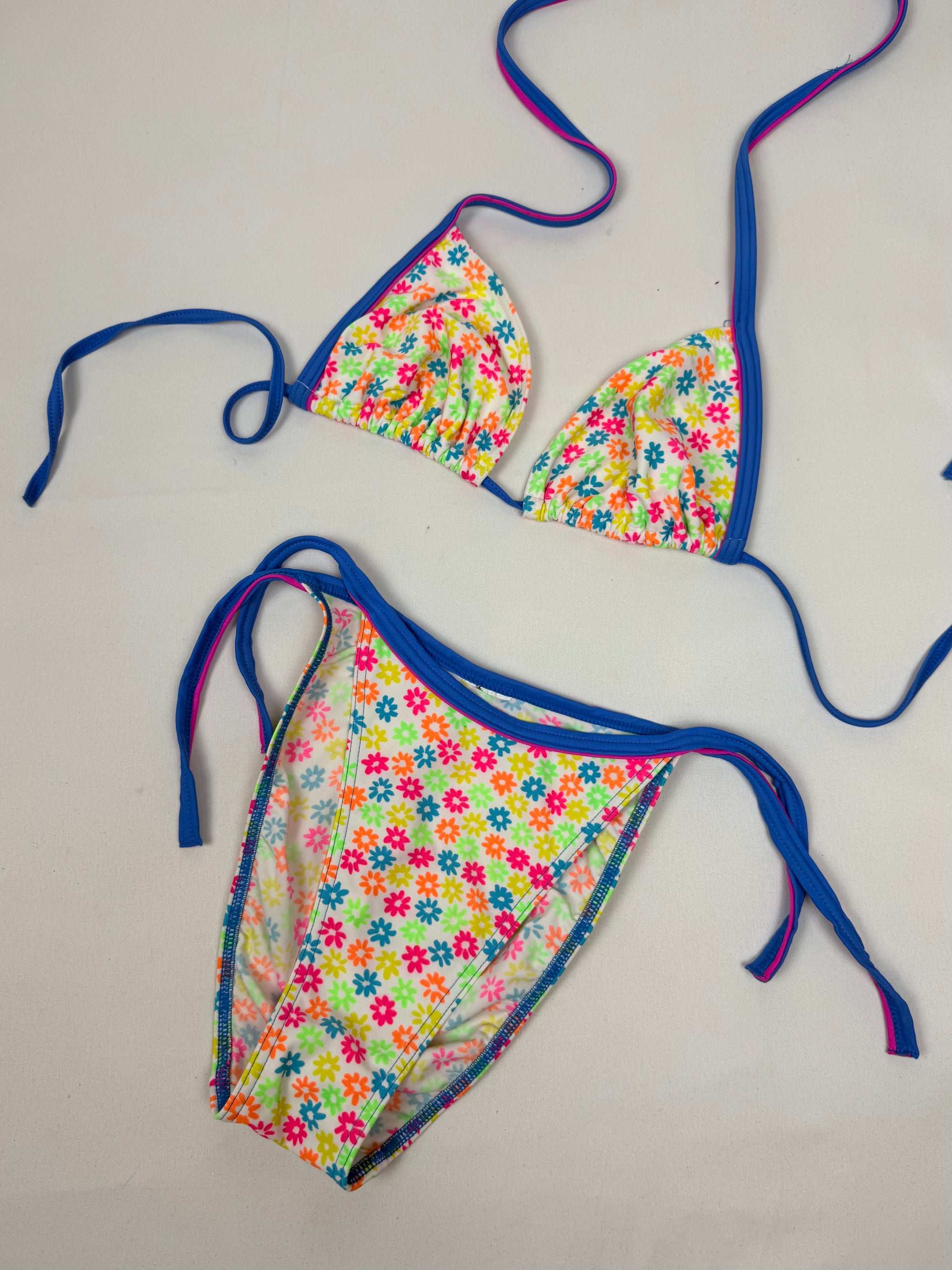 Floral bikini set (S/M)