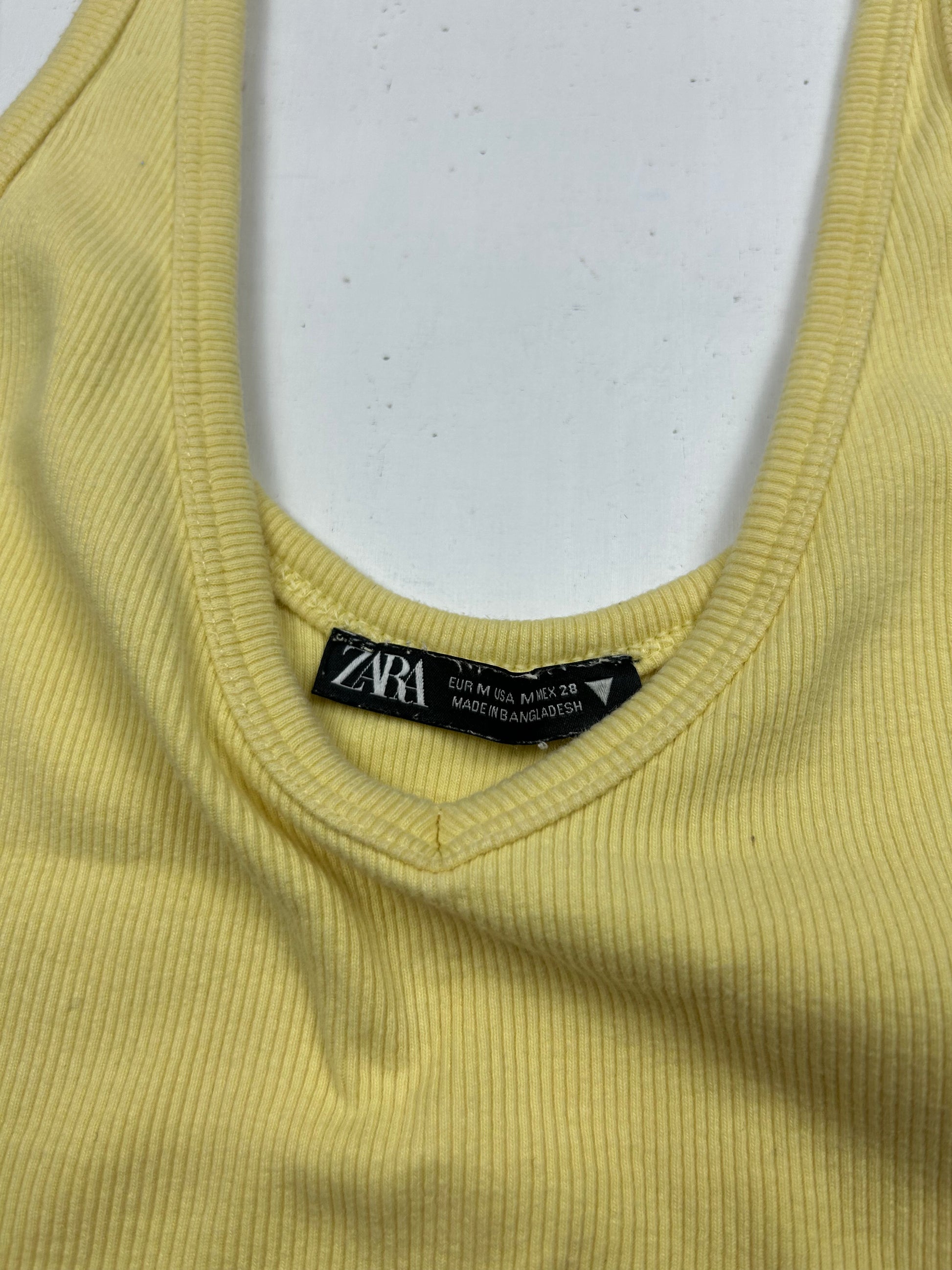 Yellow ribbed V neck cotton top (M)