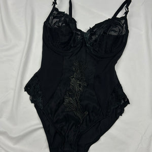 Black lace bodysuit top (M/L)