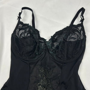 Black lace bodysuit top (M/L)