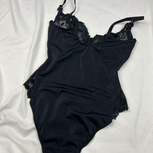 Black lace bodysuit top (M/L)