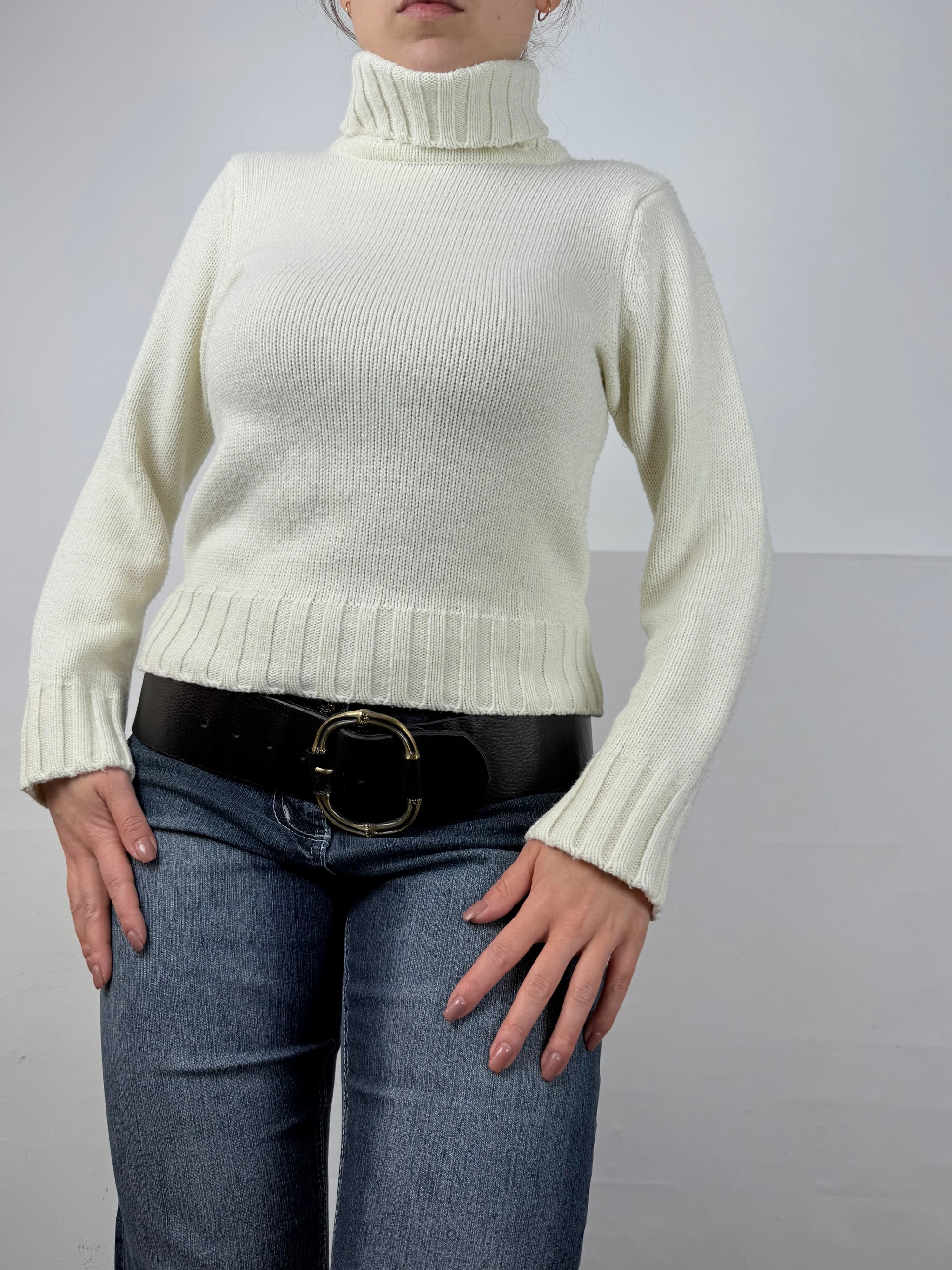 White cream turtleneck jumper (S/M)