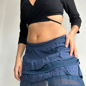 Navy blue cotton low rise pleated mini skirt (S)