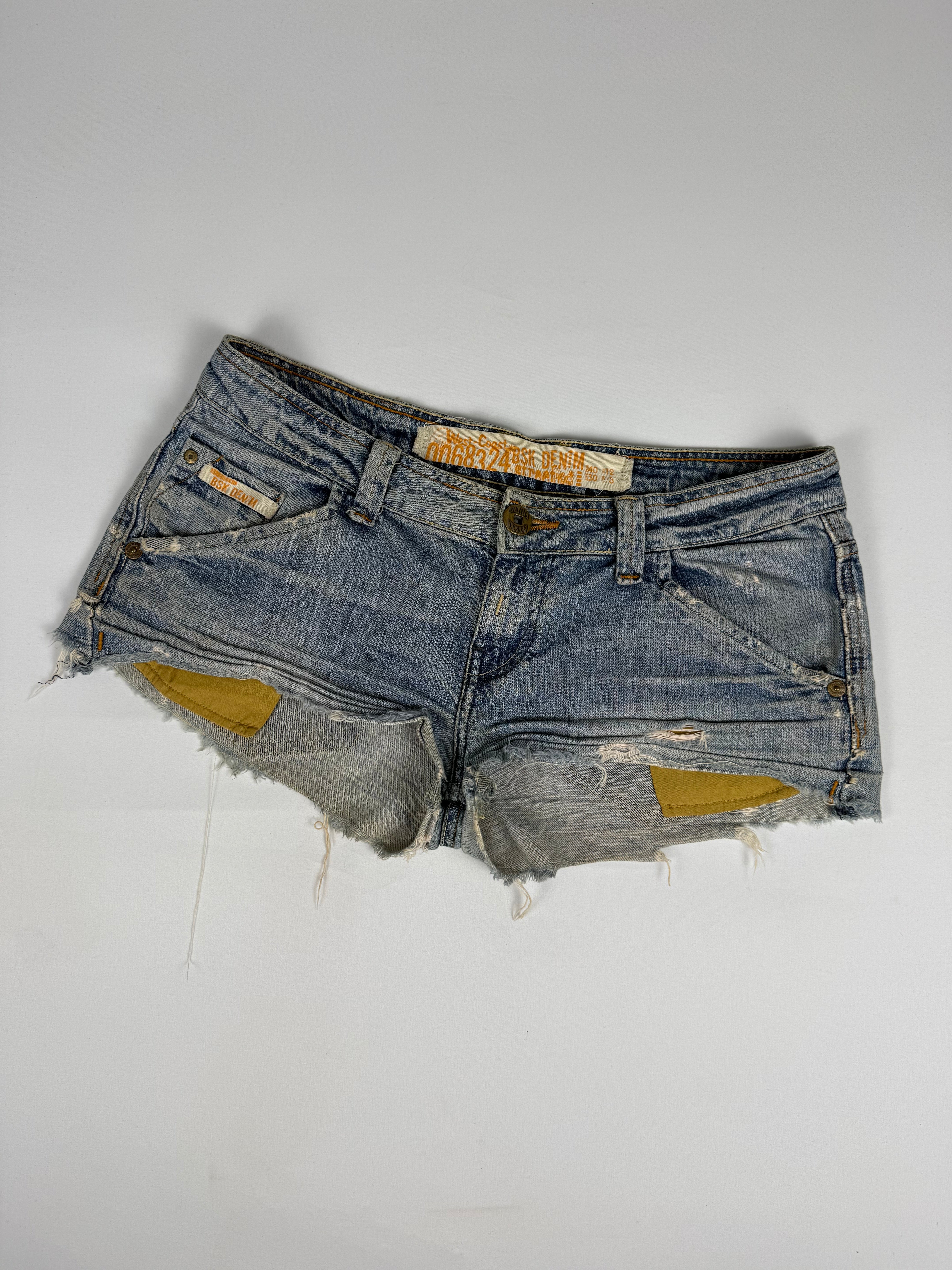 Blue denim low rise mini short (L)