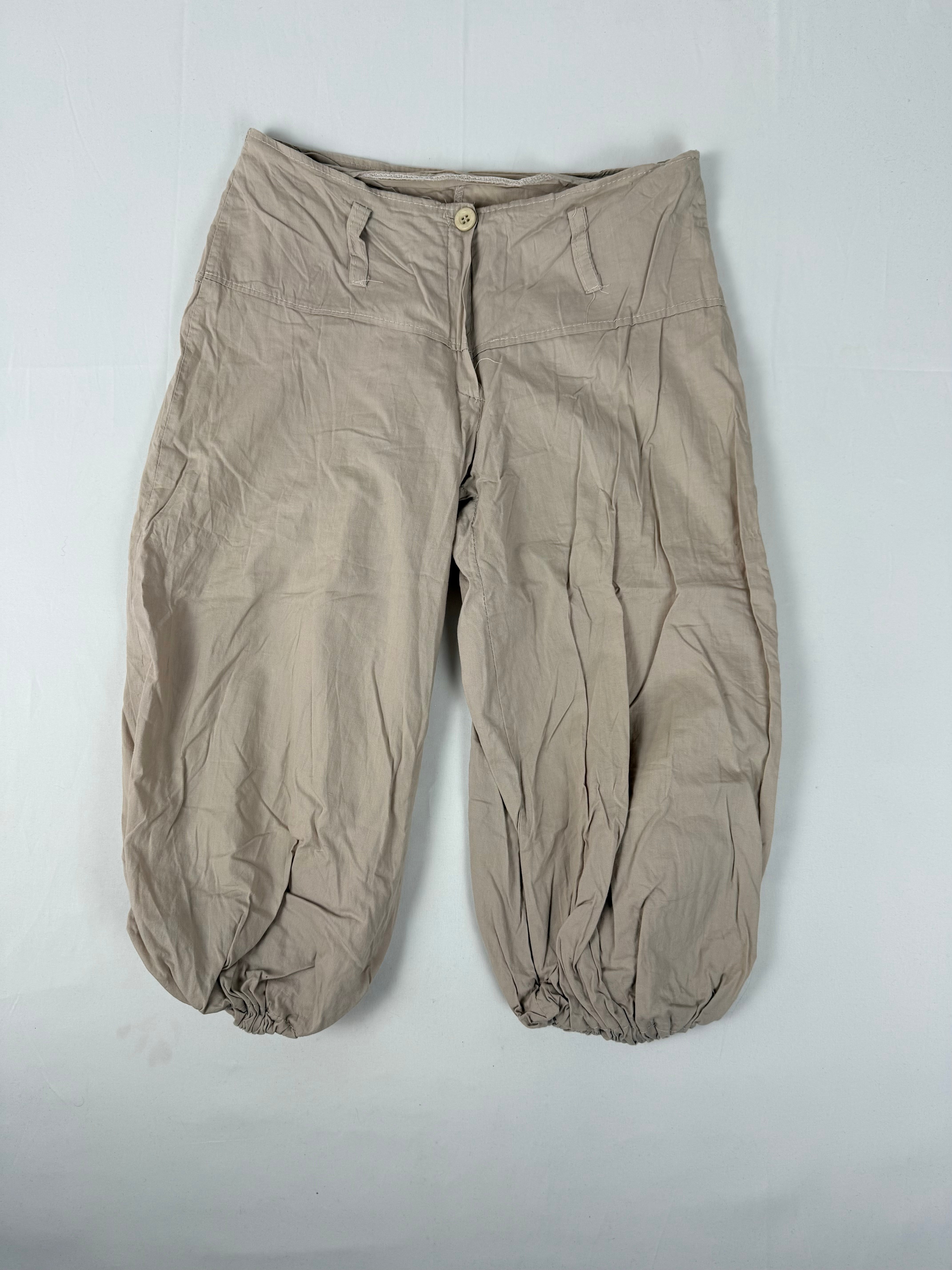 Beige cotton low rise capri pants (S/M)