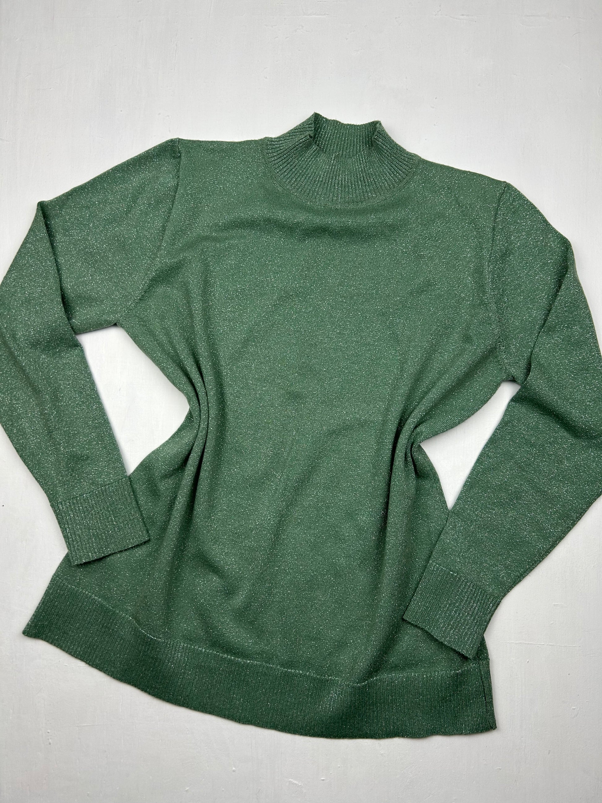 Green shinning high neck jumper (S/M)