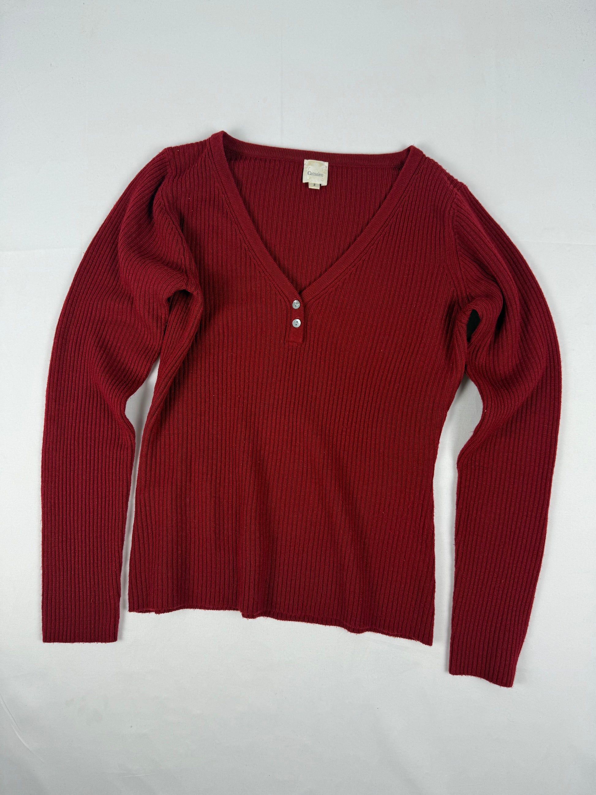 Red ribbed V neck jumper (M)