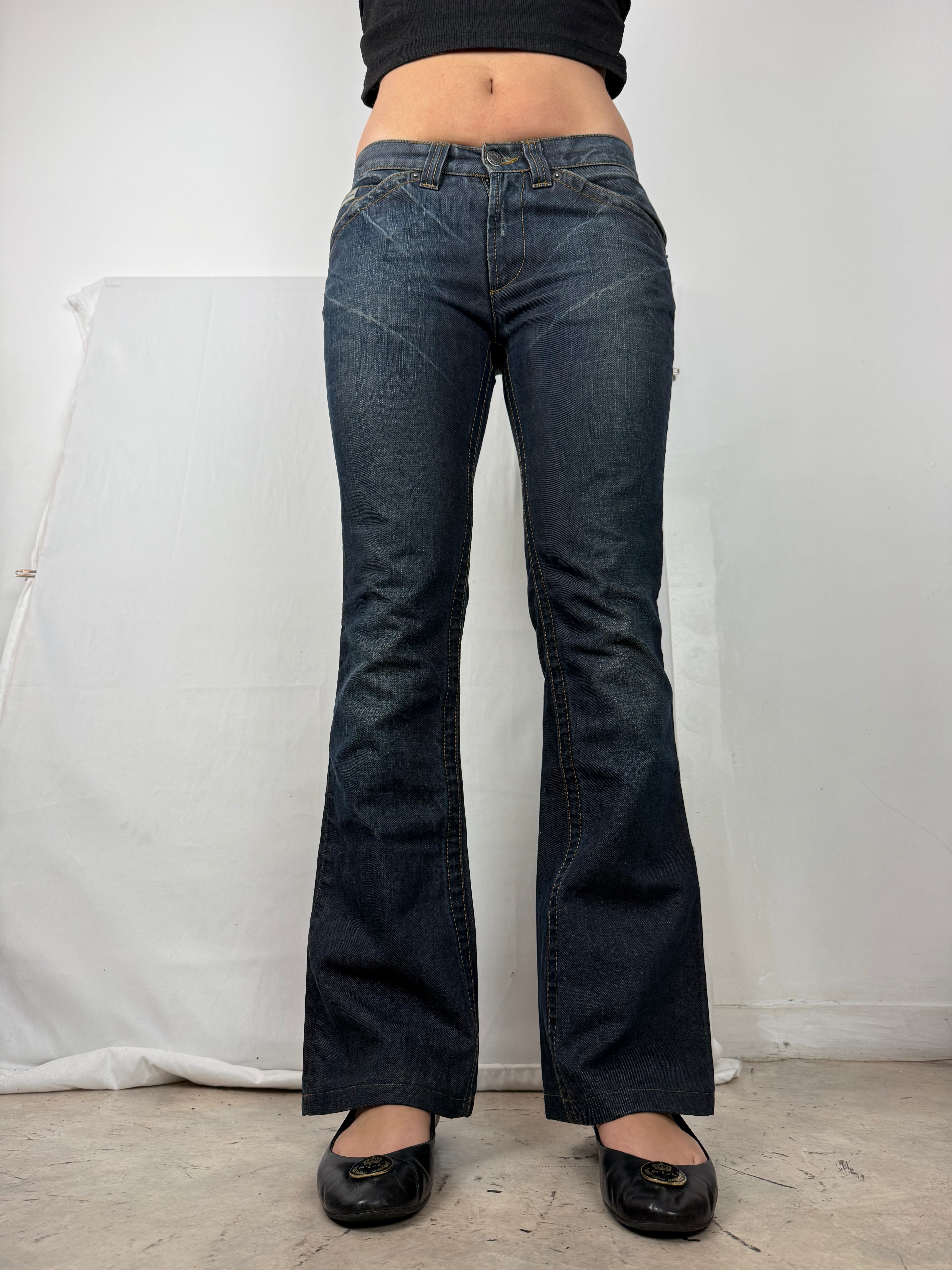 Navy low rise denim bootcut pants (XS/S)