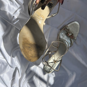 Gold butterfly charms leather heels (38)