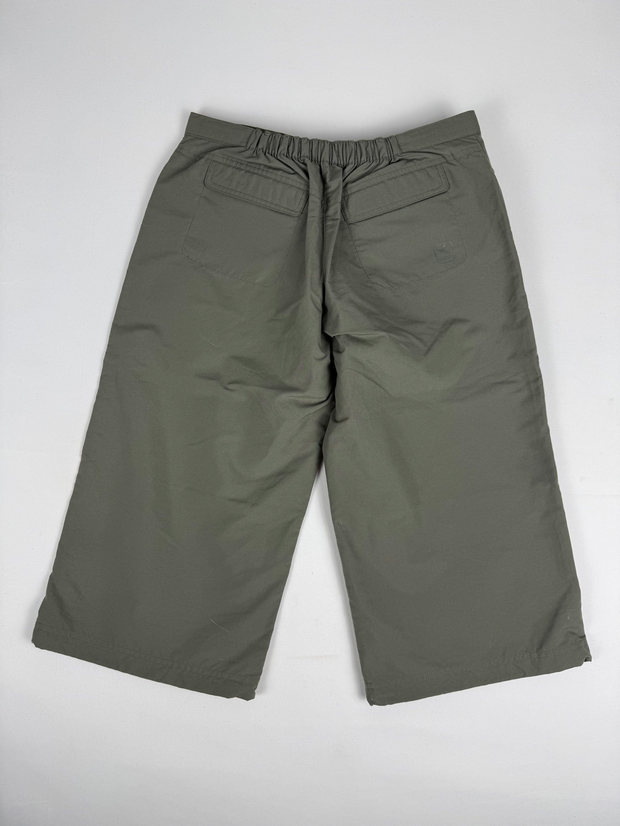 Khaki low rise baggy capri pants (L)