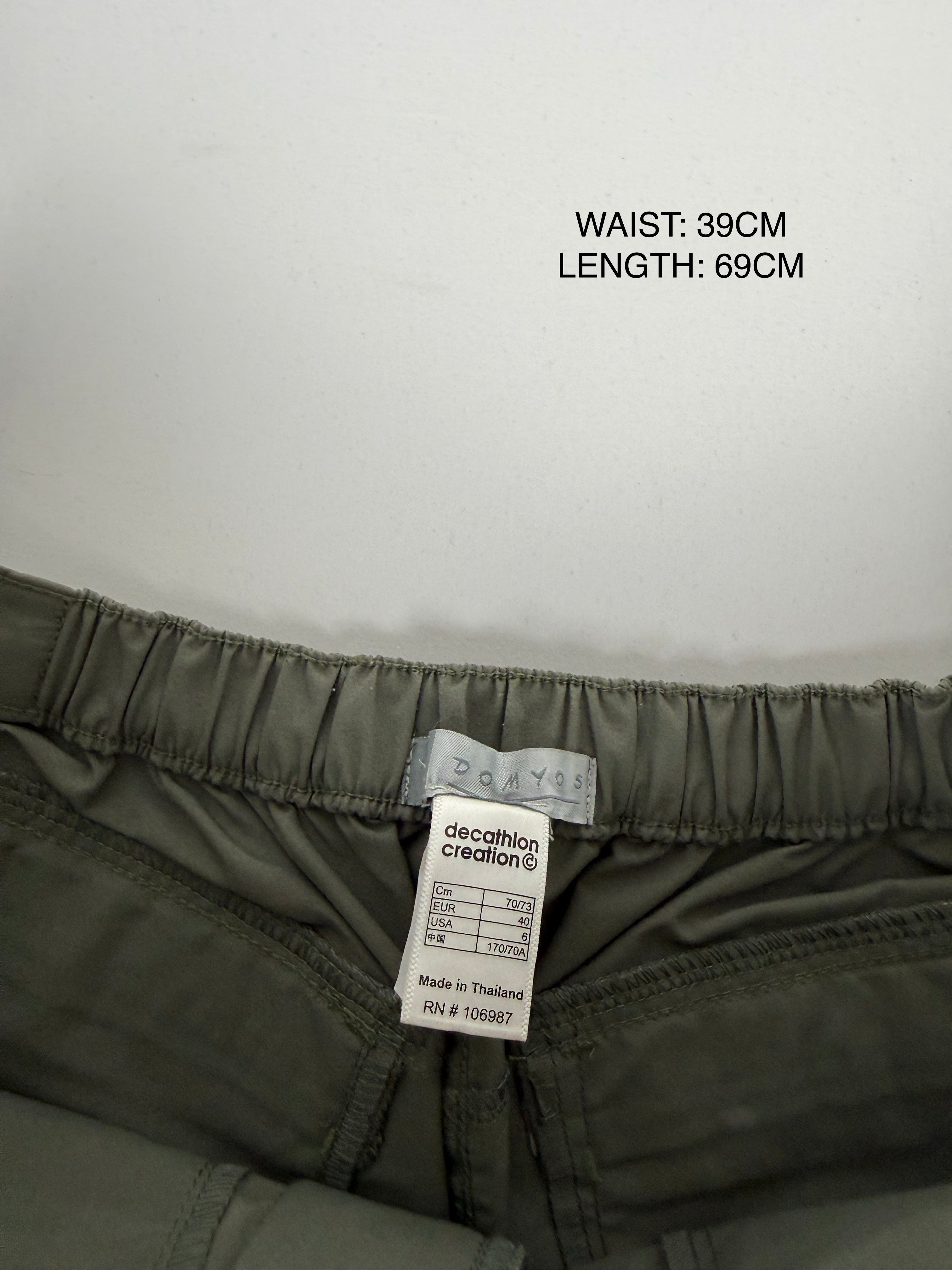 Khaki low rise baggy capri pants (L)