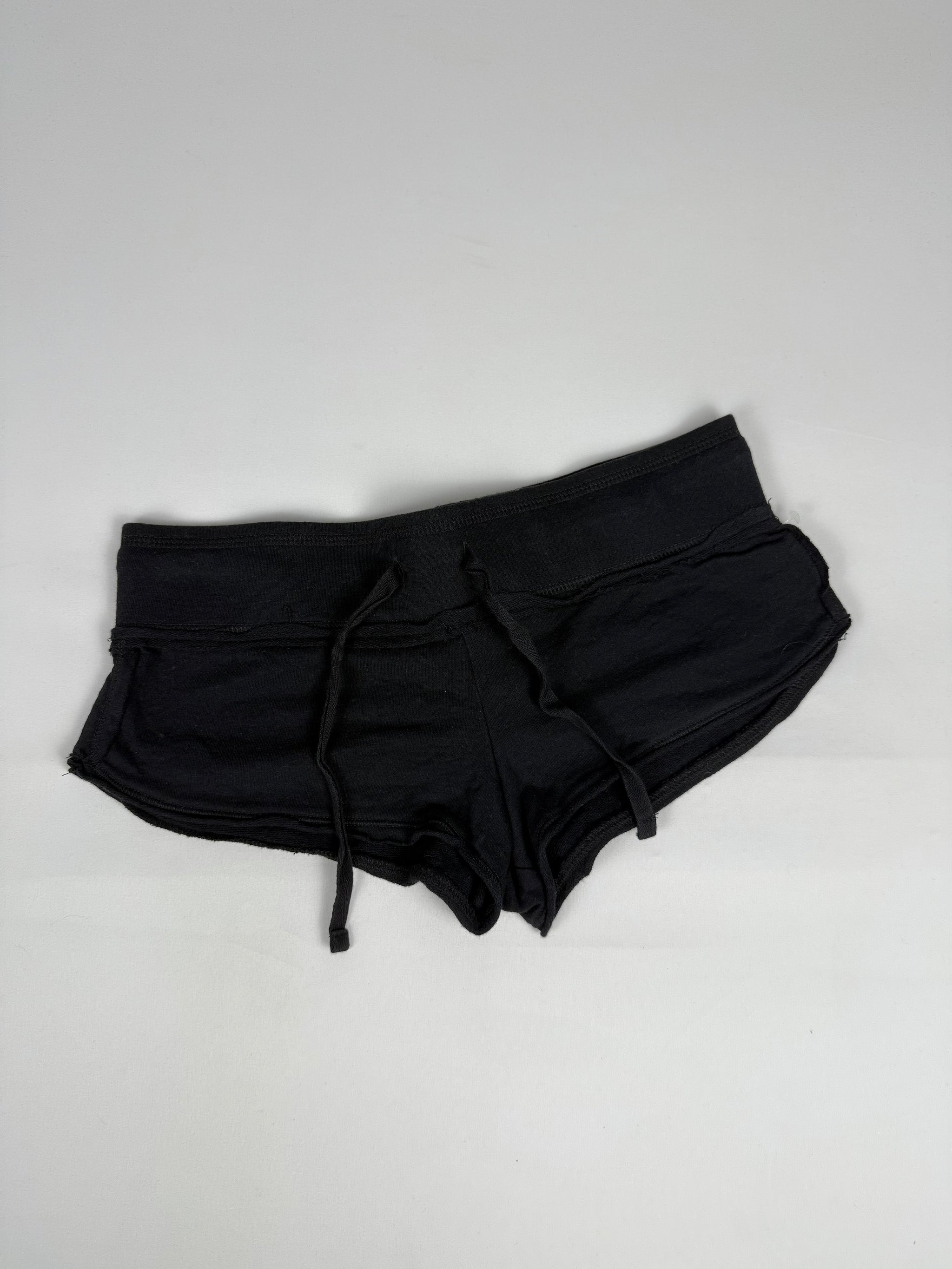 Black cotton low rise mini short (S)