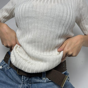 White stretchy buckle knitted tee (M/L)