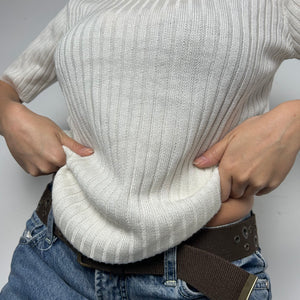 White stretchy buckle knitted tee (M/L)