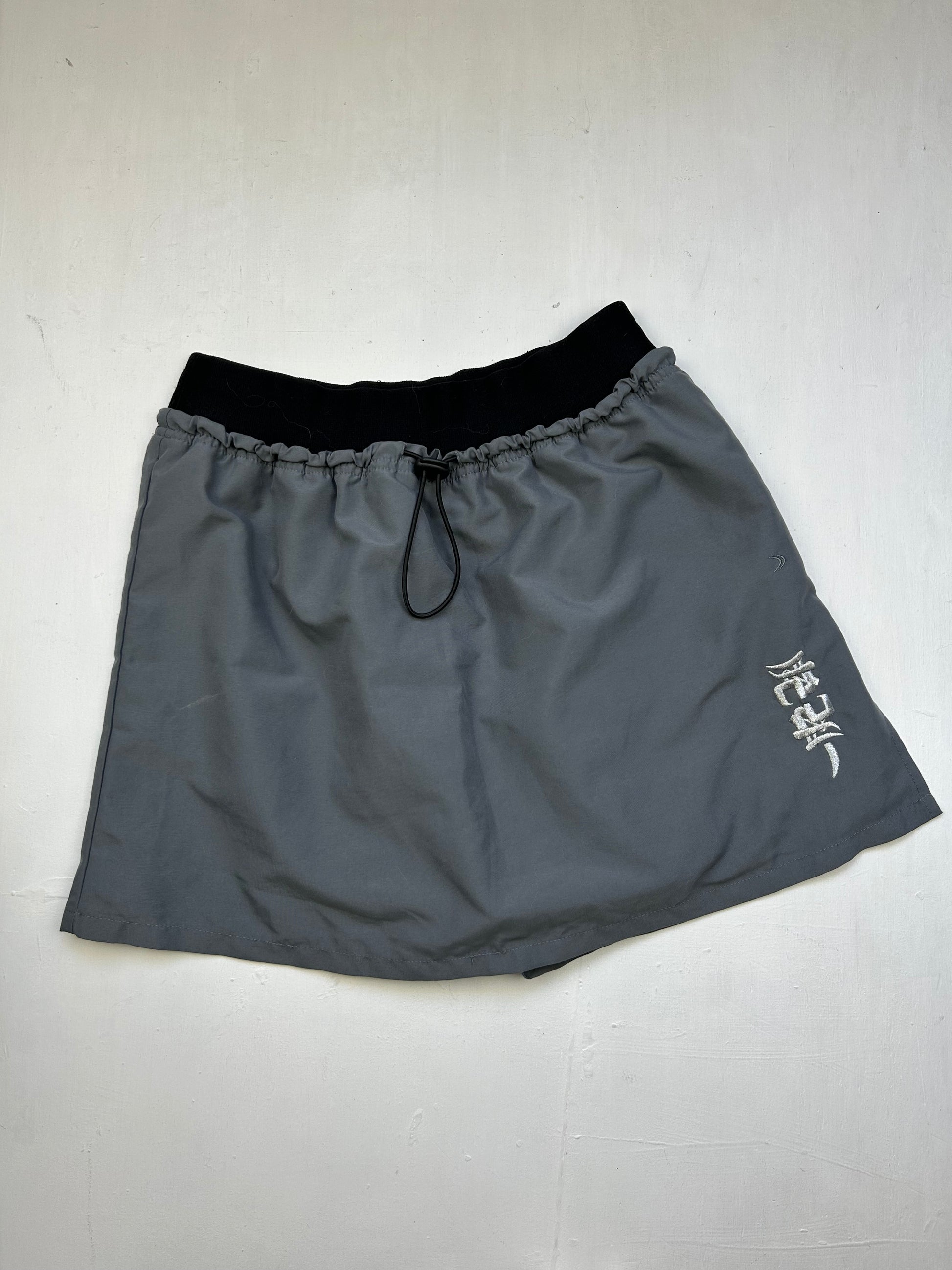 Grey low rise sporty mini skort (S)