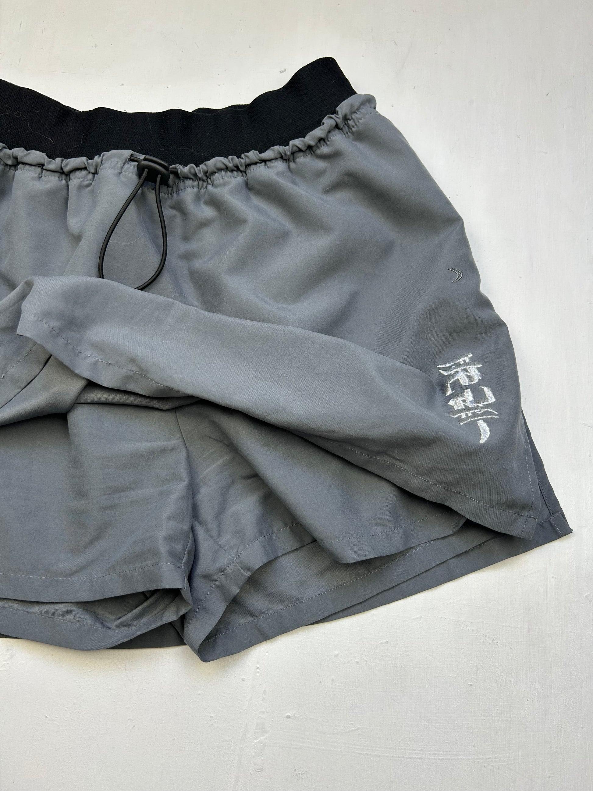 Grey low rise sporty mini skort (S)