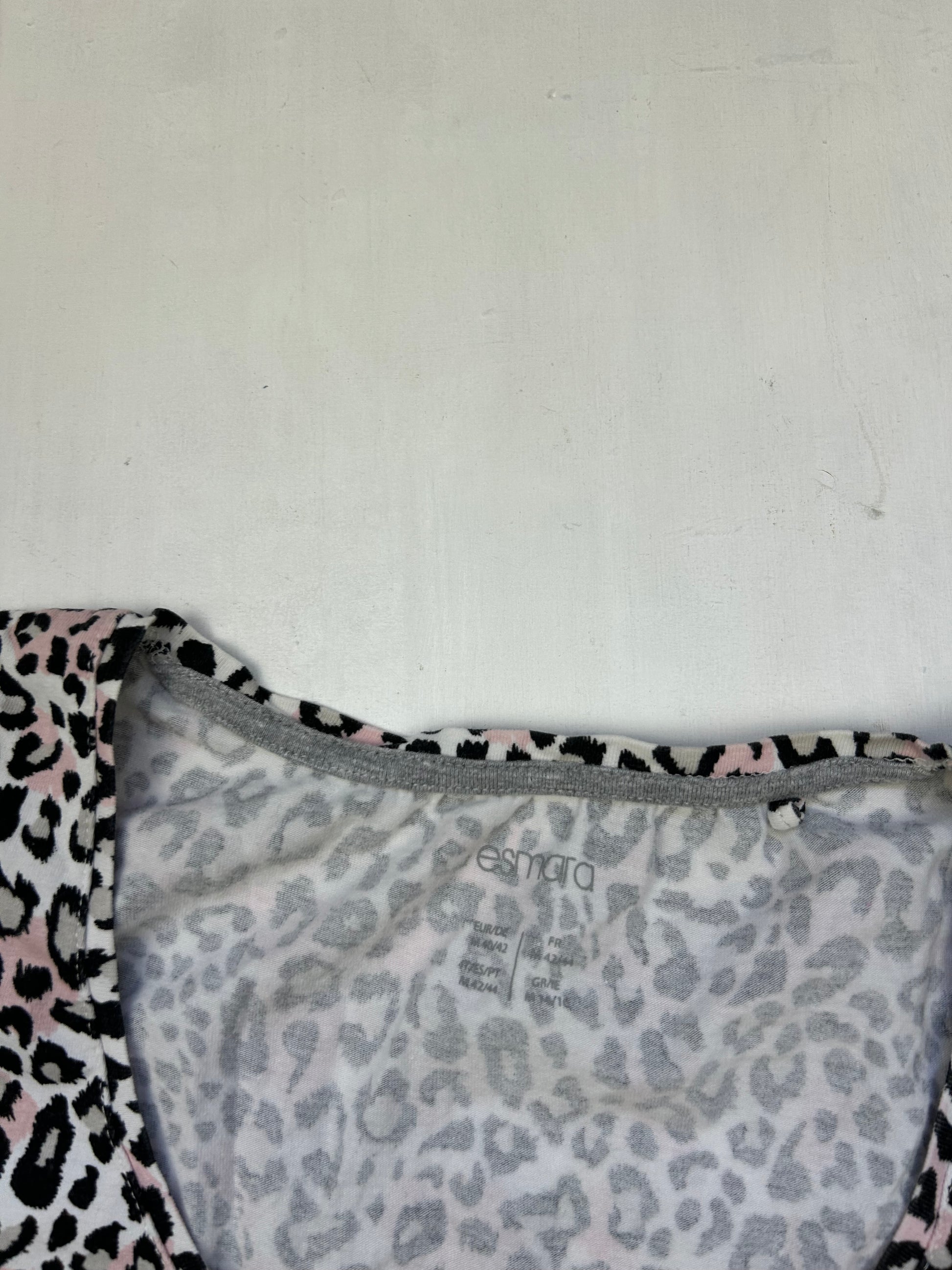 Pink panther print tee (M)