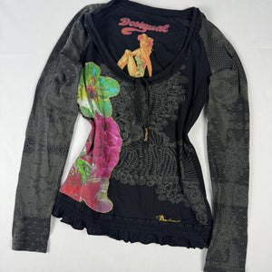 Black graphic long sleeves top (S/M)