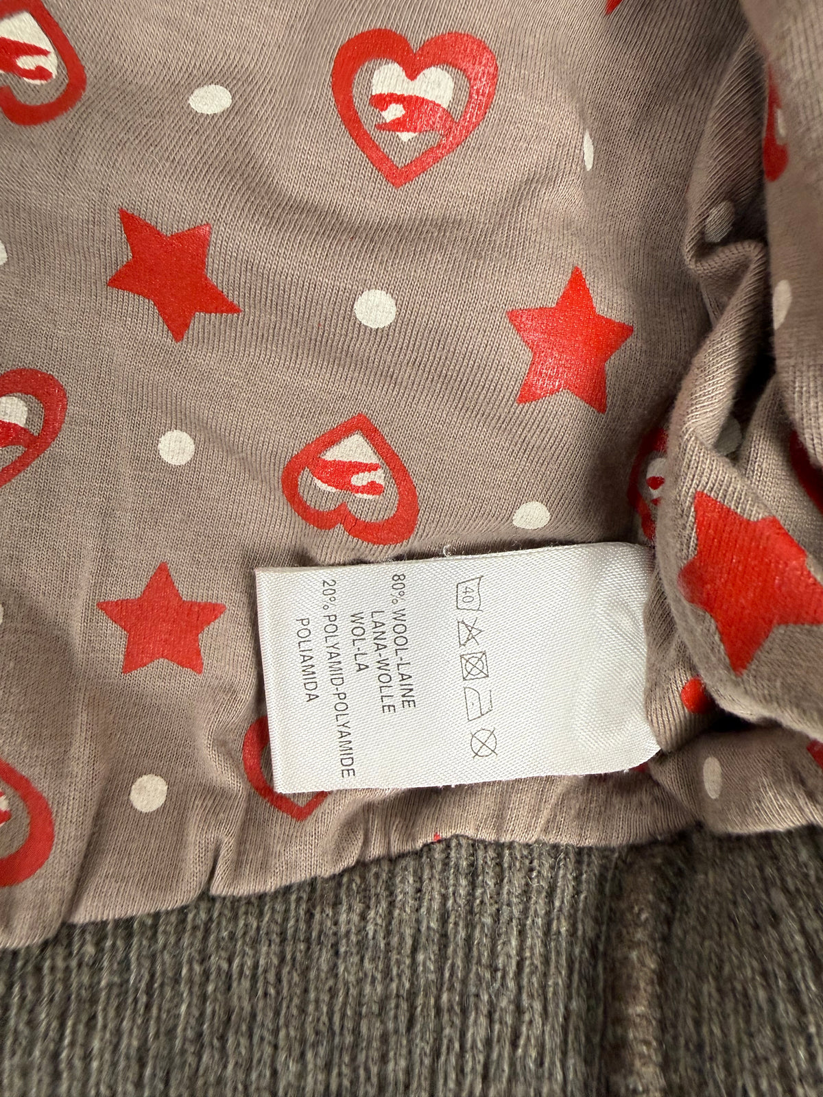 Mini-robe en maille grise à manches courtes avec nouage (S)