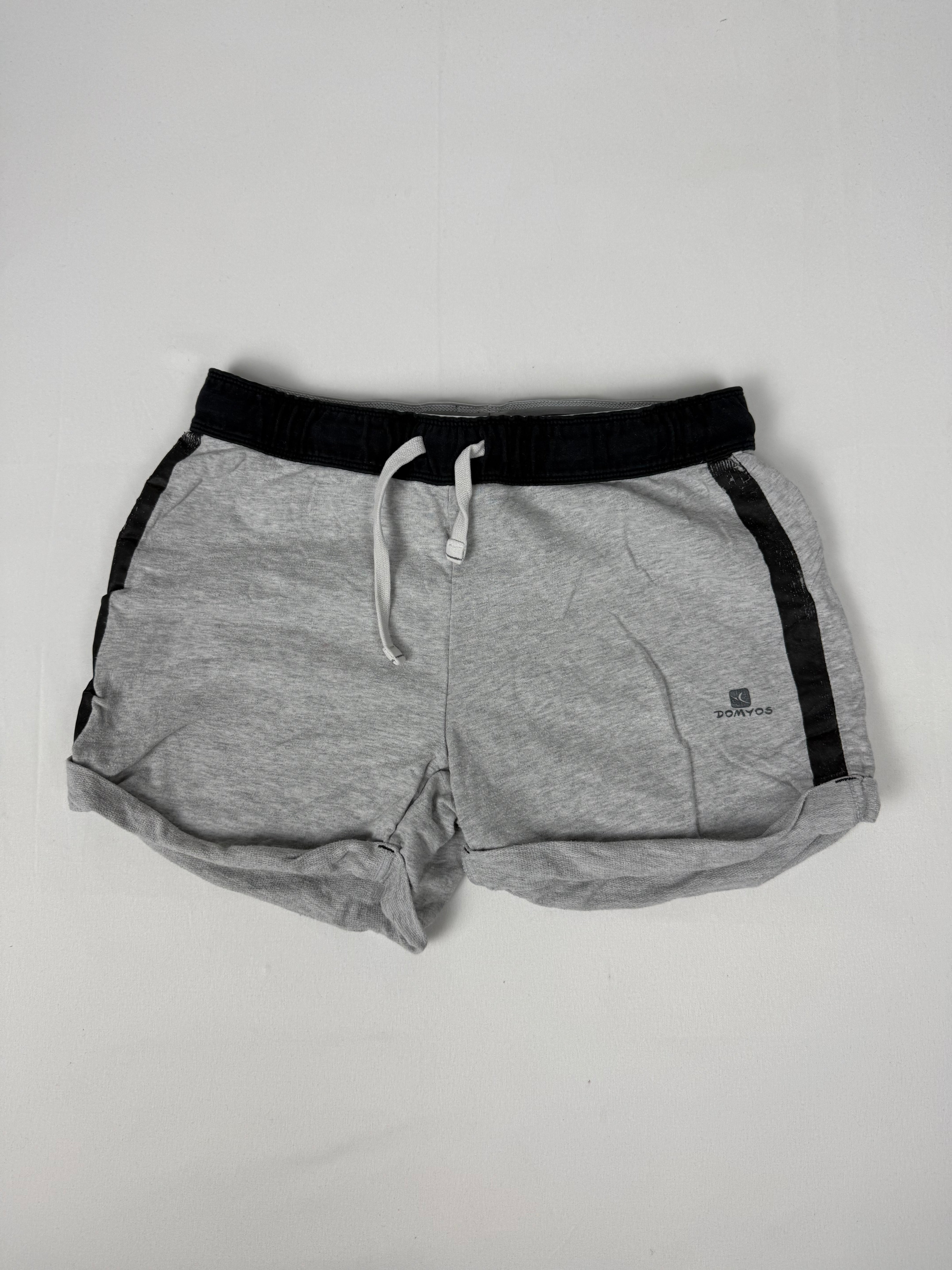 Grey activewear low rise mini short (S)