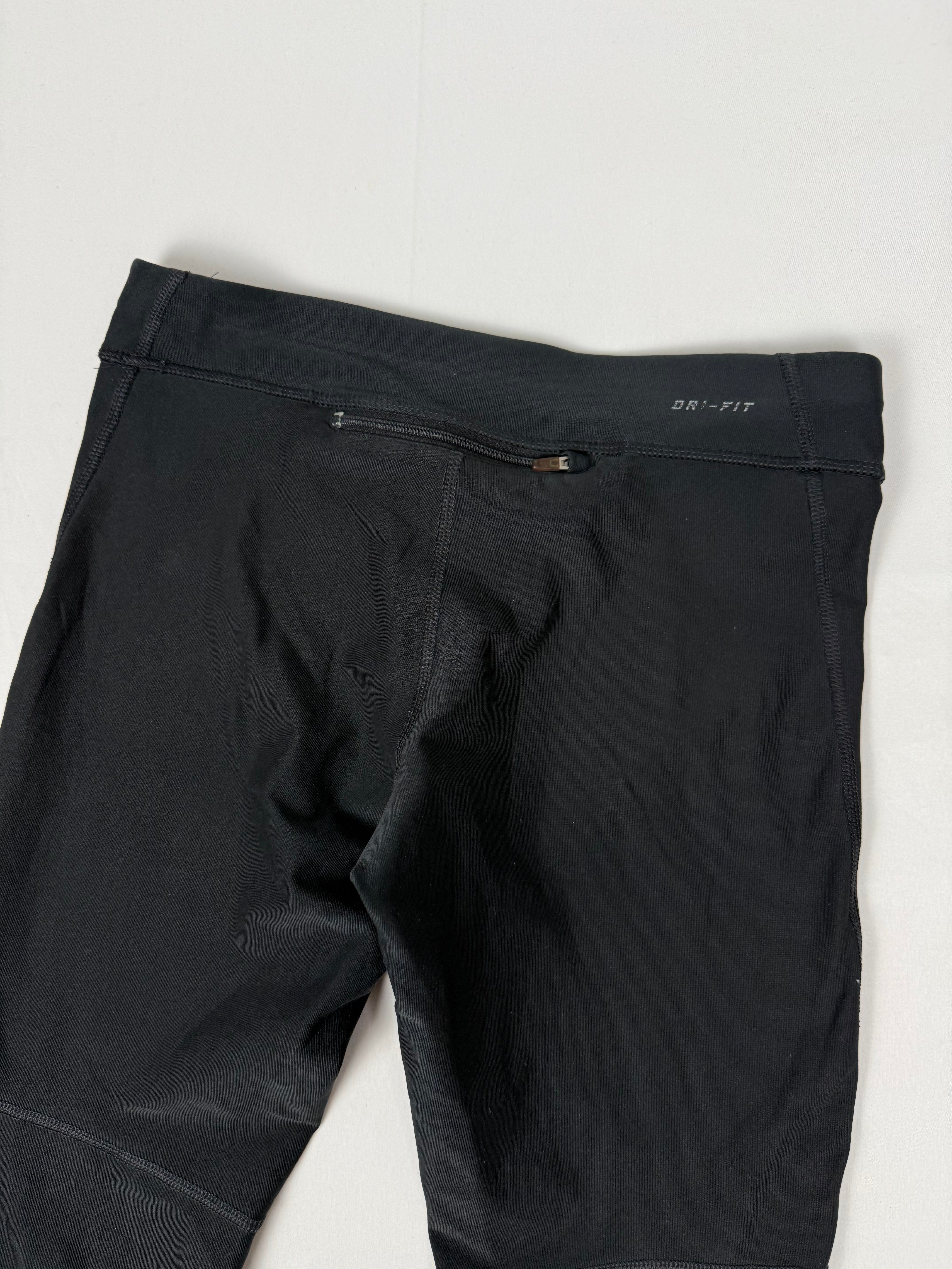 Black low waist activewear capri pants (XS/S)
