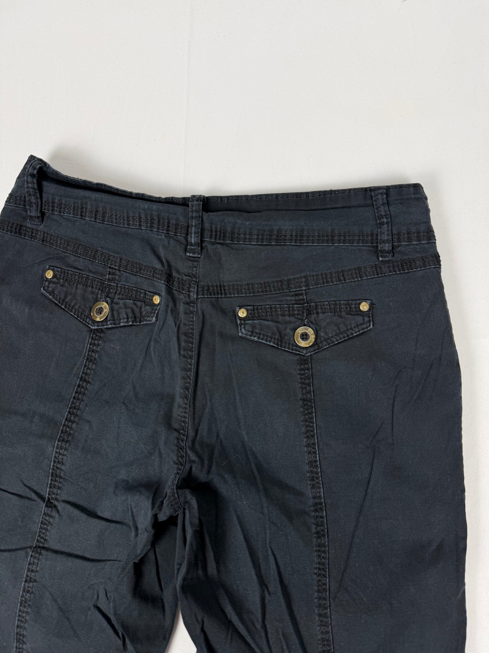 Black utility low rise capri pants (S)