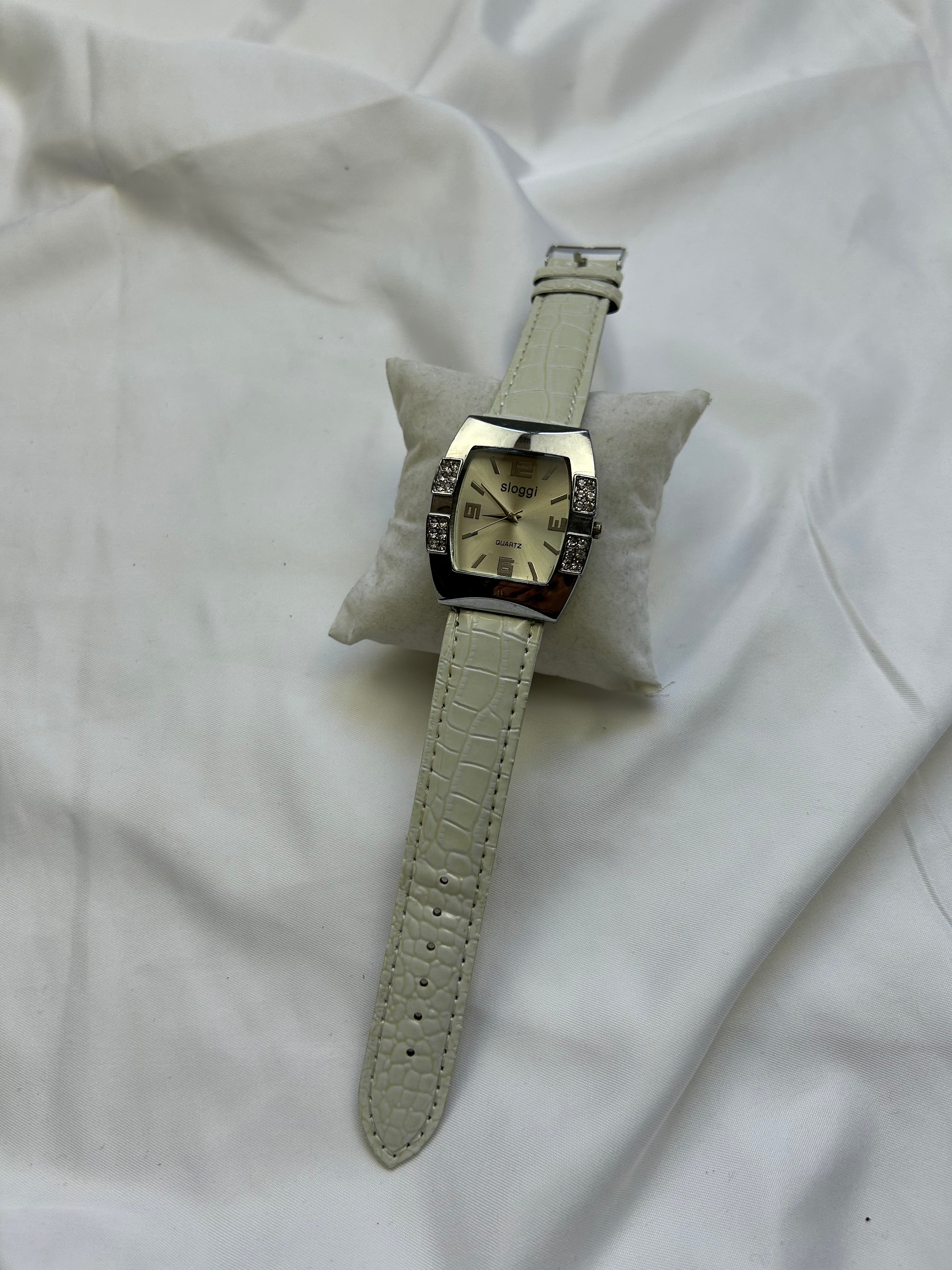 Vintage white leather inox bracelet jewelry watch