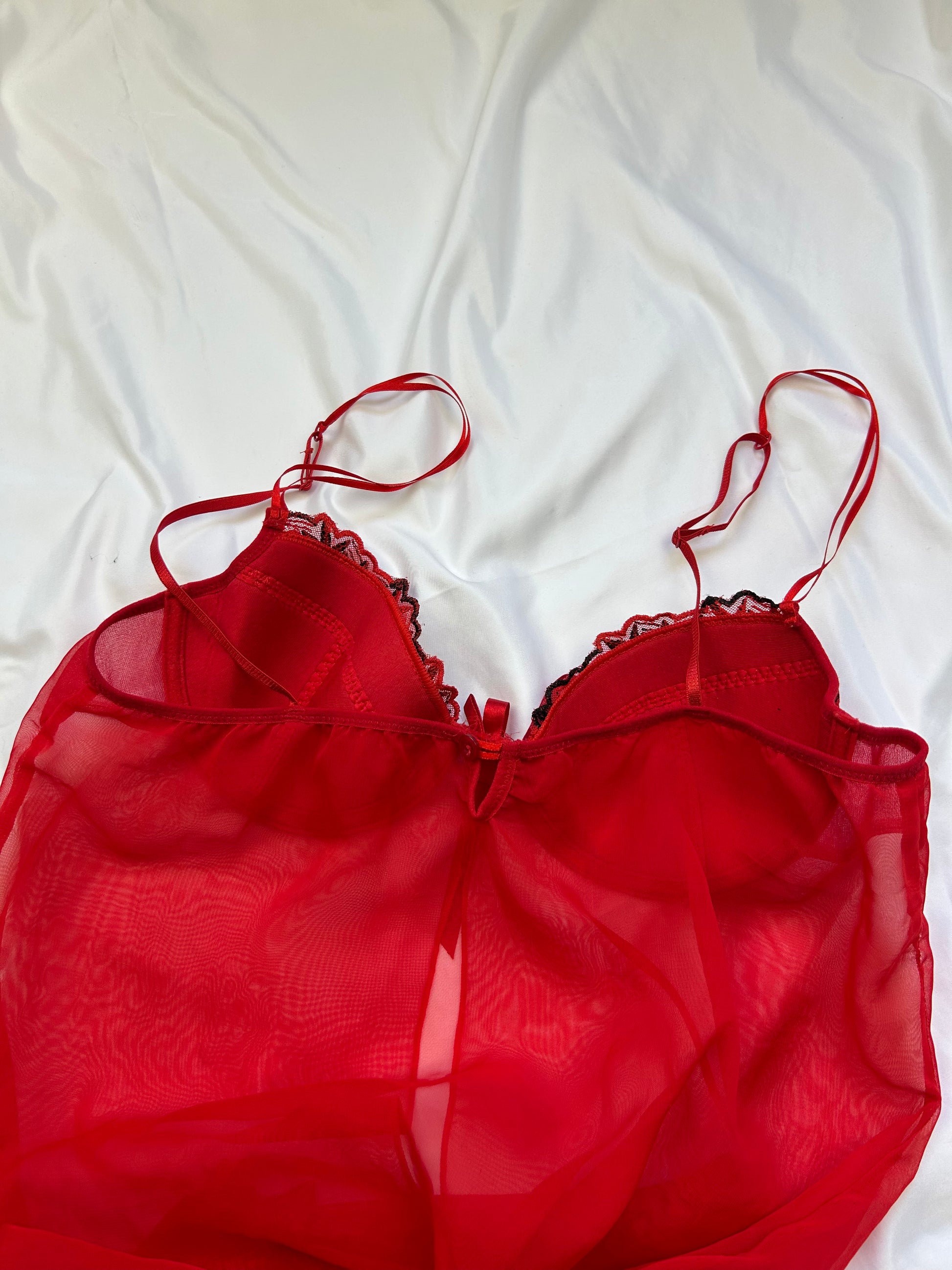 Red mesh babydoll mini dress (L)