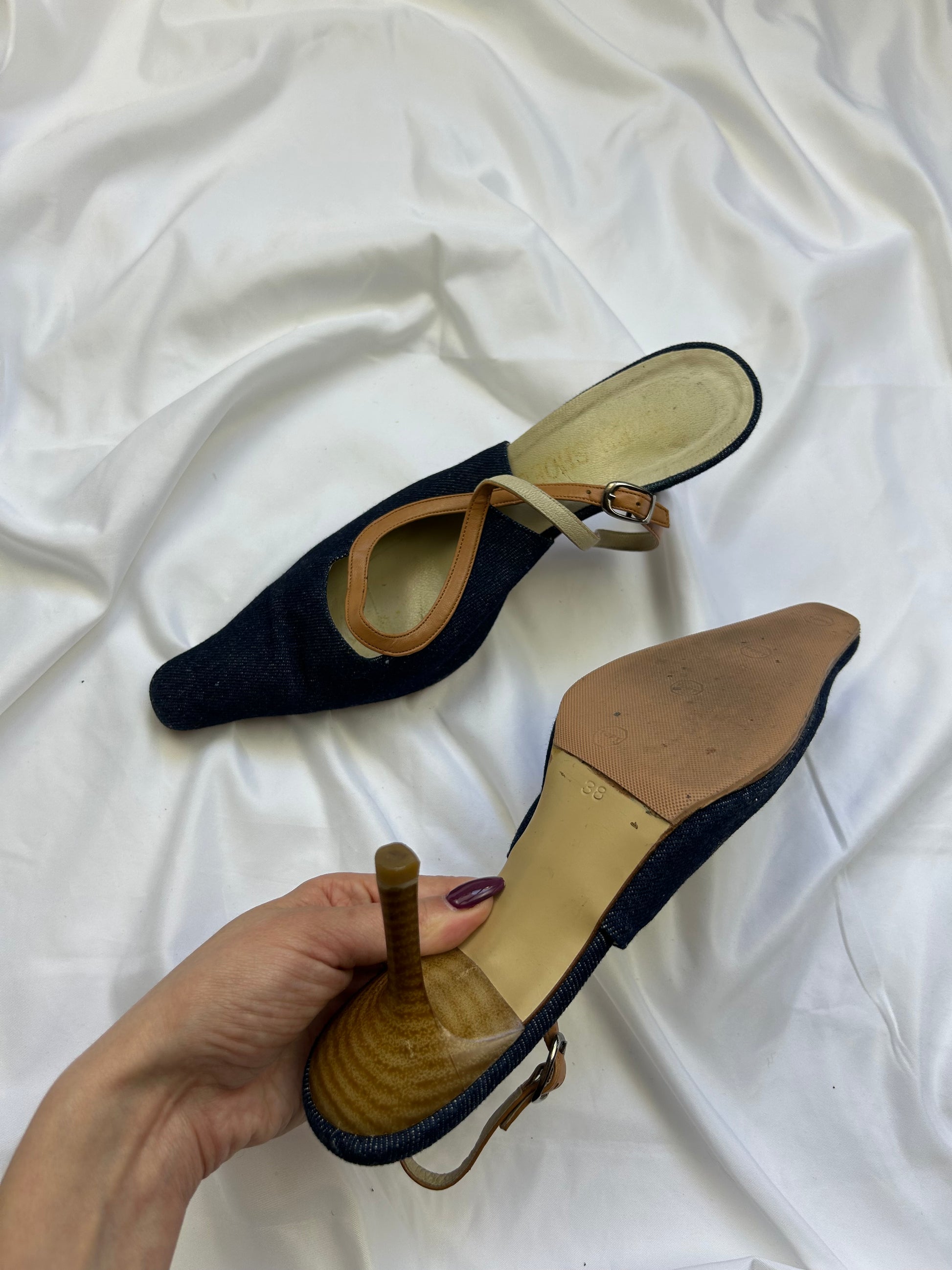 Navy denim pointed toes kitten heels shoes (38)