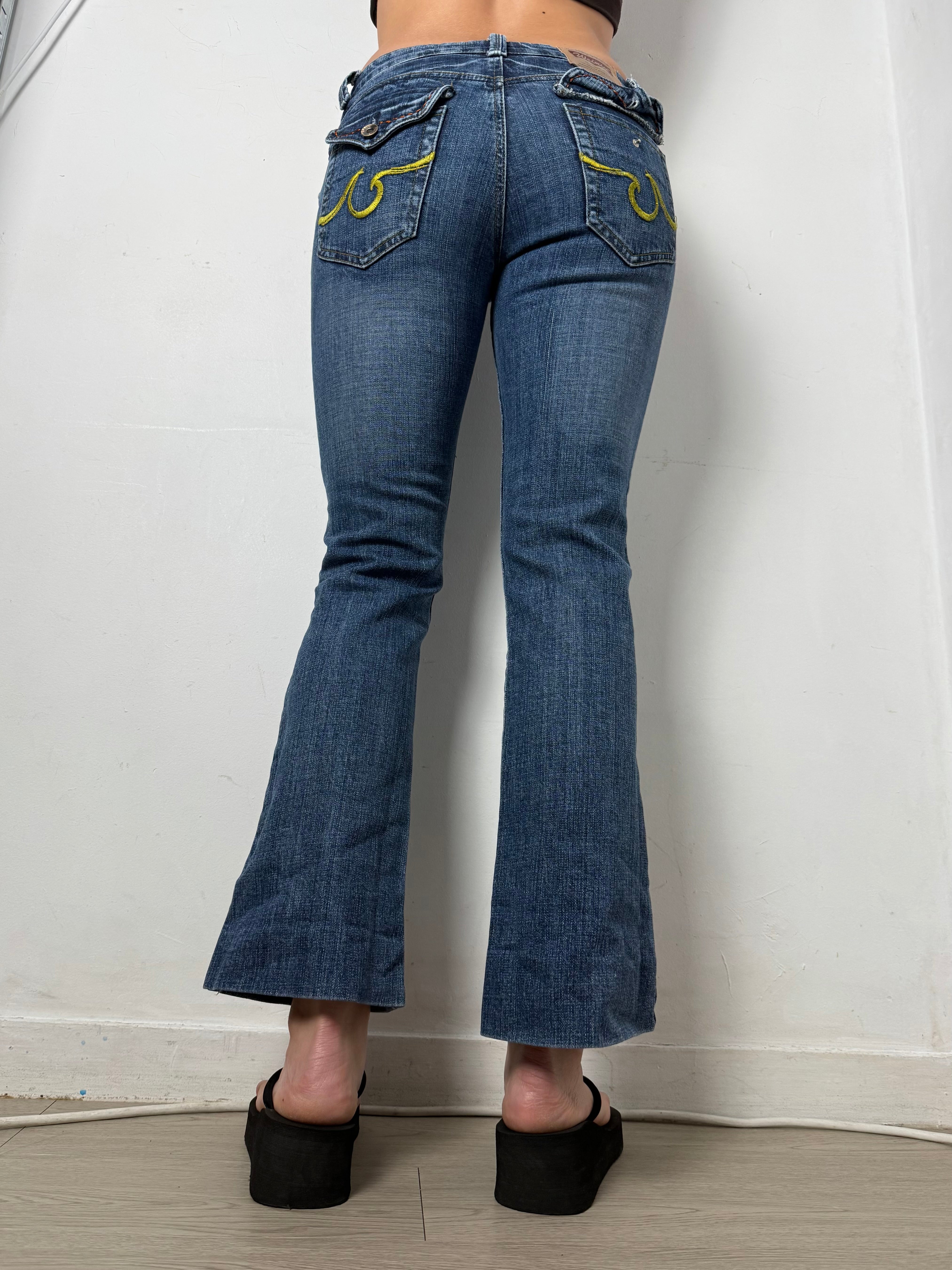 Blue denim low rise bootcut pants (XS)