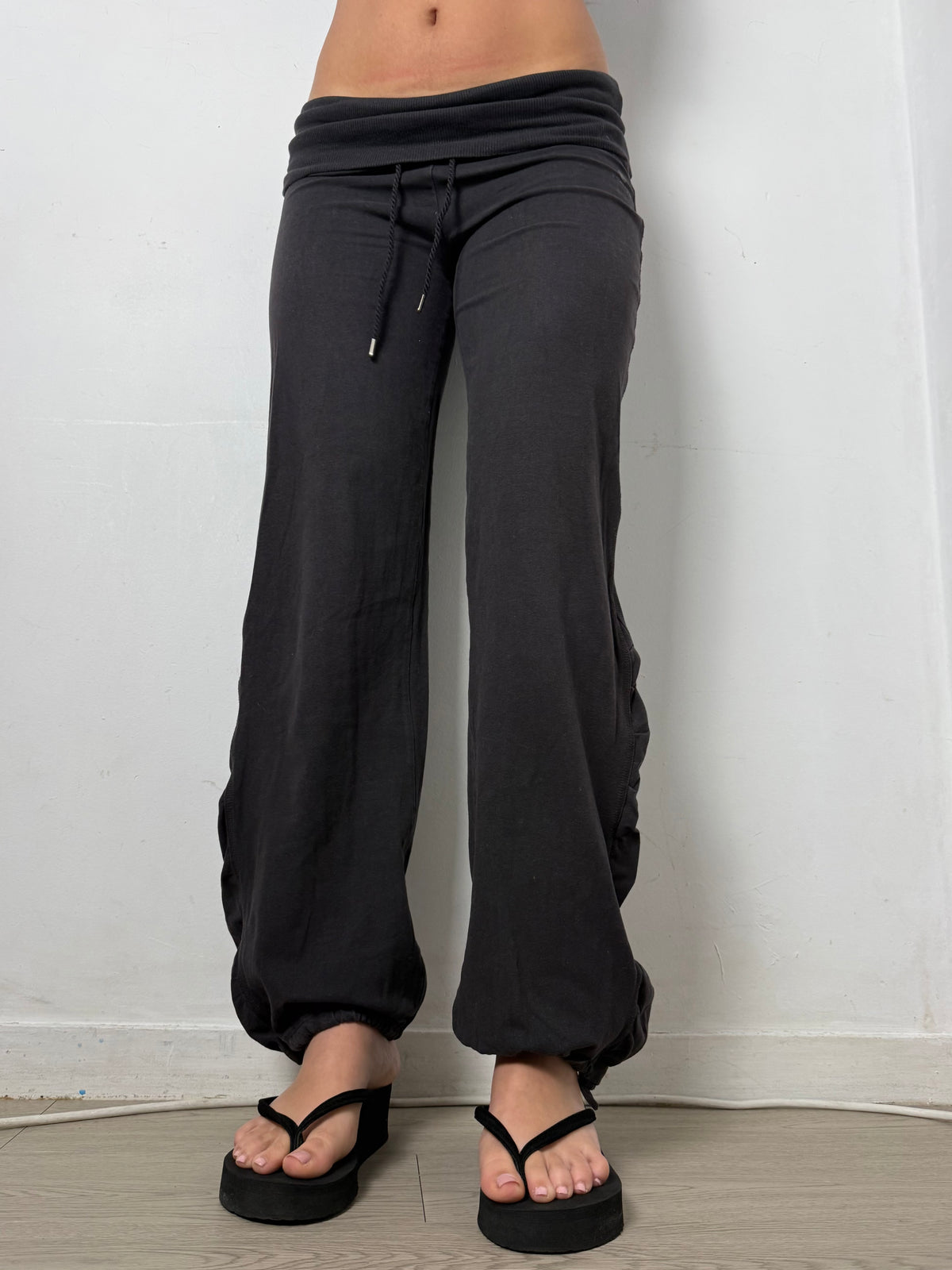 Pantalon corsaire taille basse à pois (S/M)