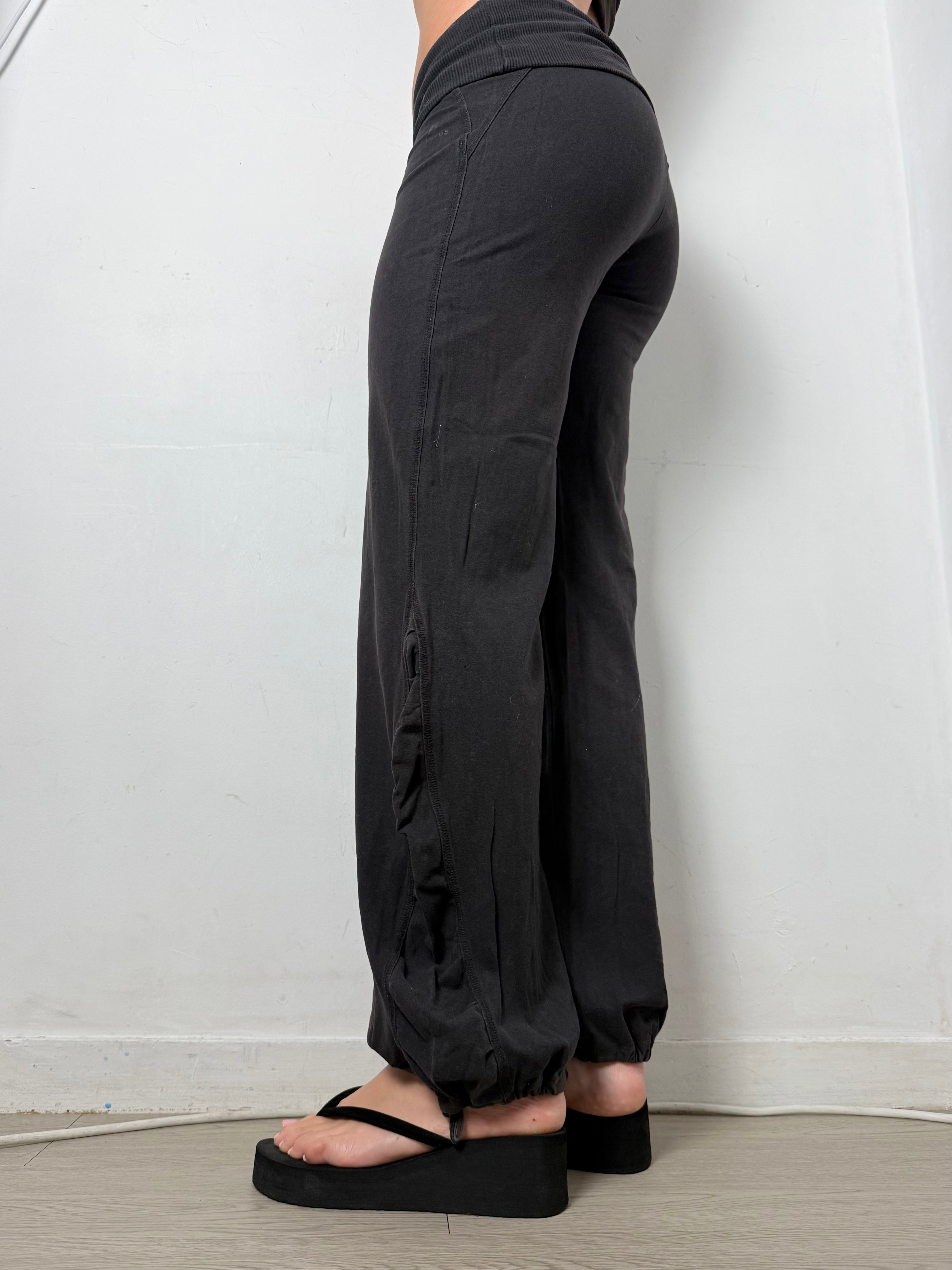 Pantalon corsaire taille basse à pois (S/M)