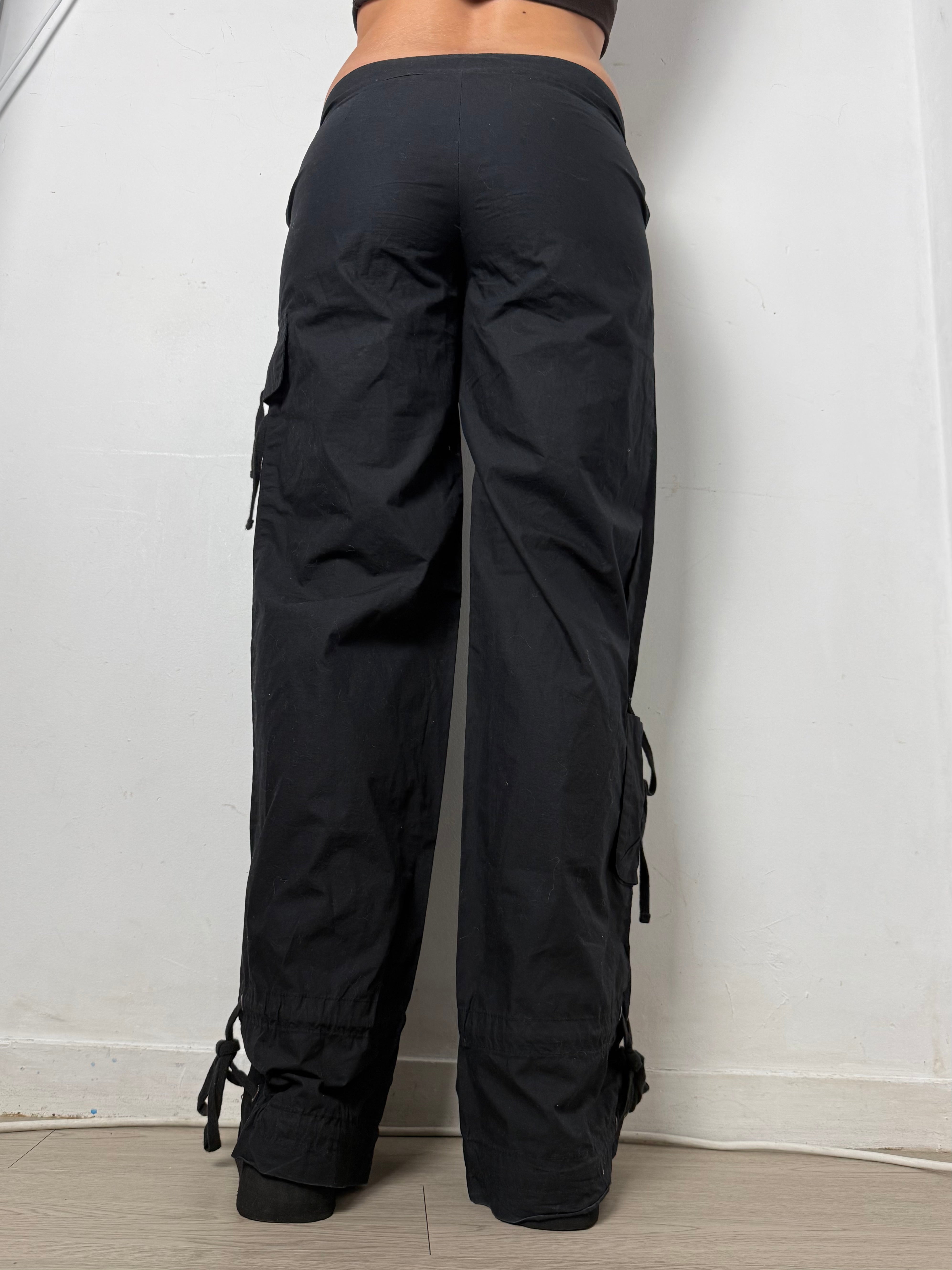 Black low rise baggy pants (S)