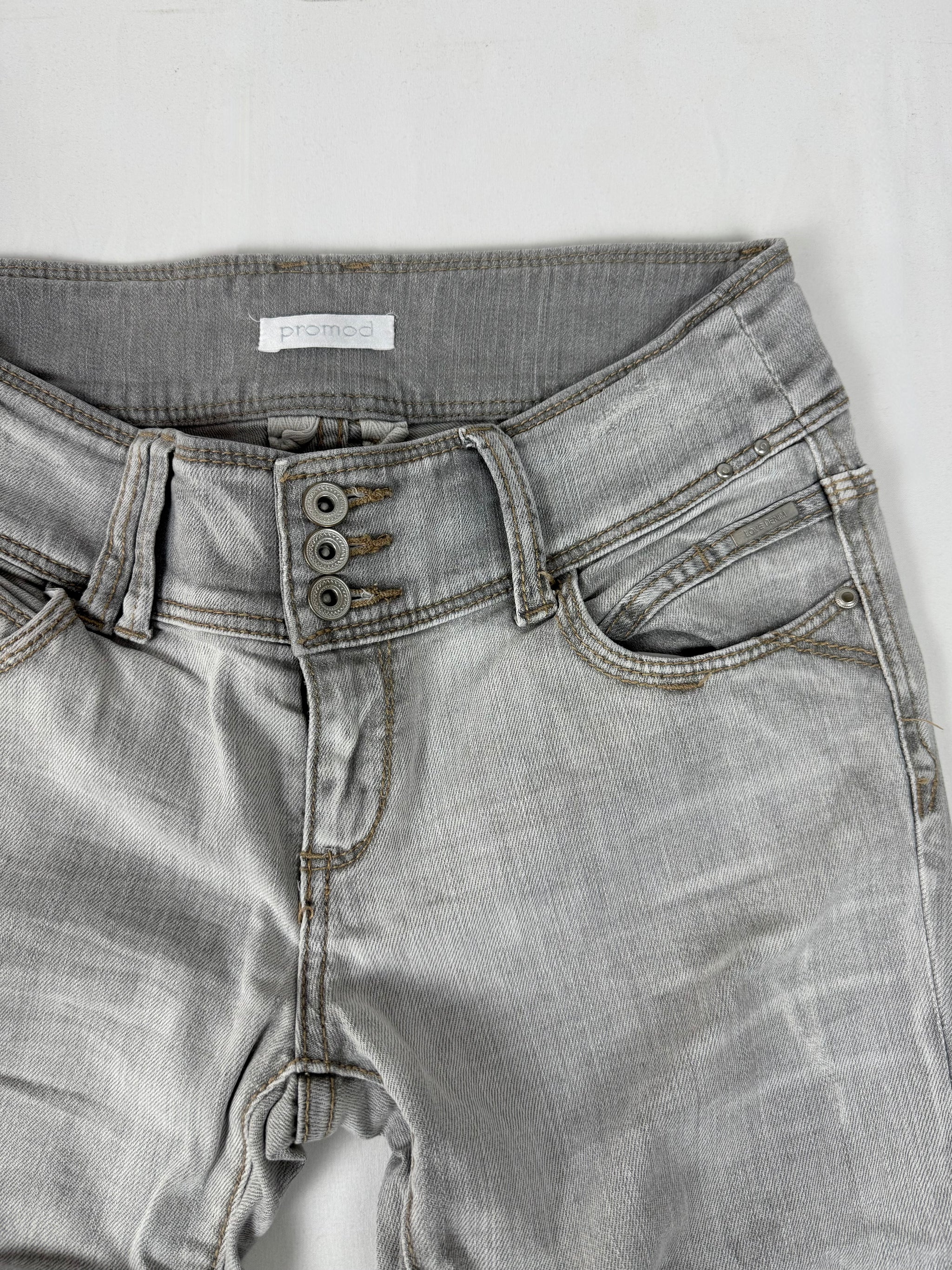 Grey low rise denim capri pants (S/M)