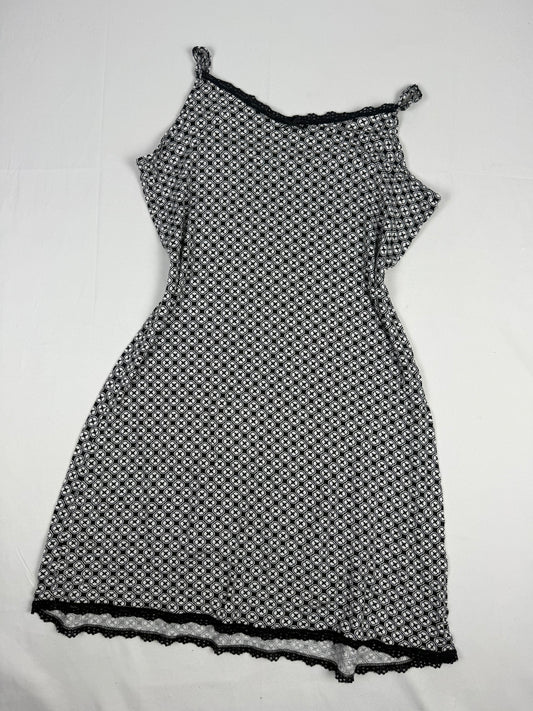 Grey graphic lycra babydoll mini dress (XL)