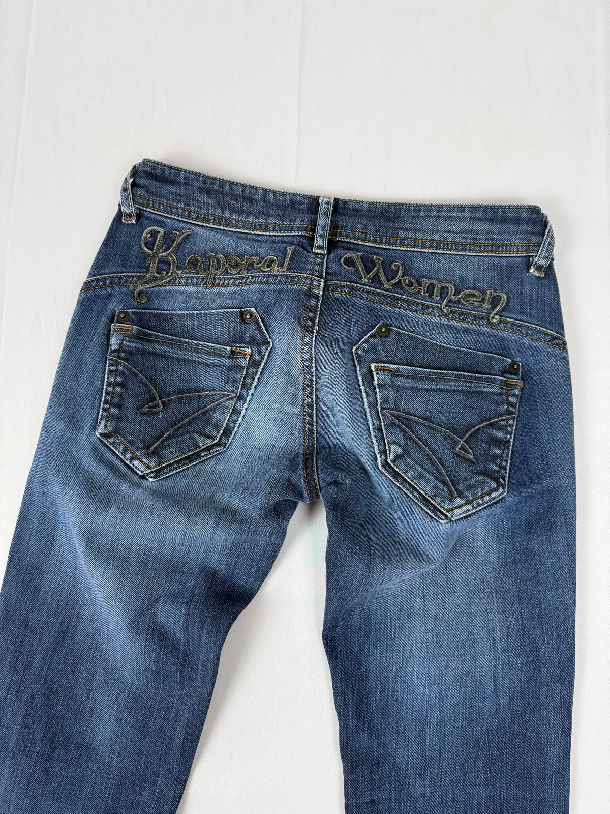 Navy denim low rise capri pants (XS)
