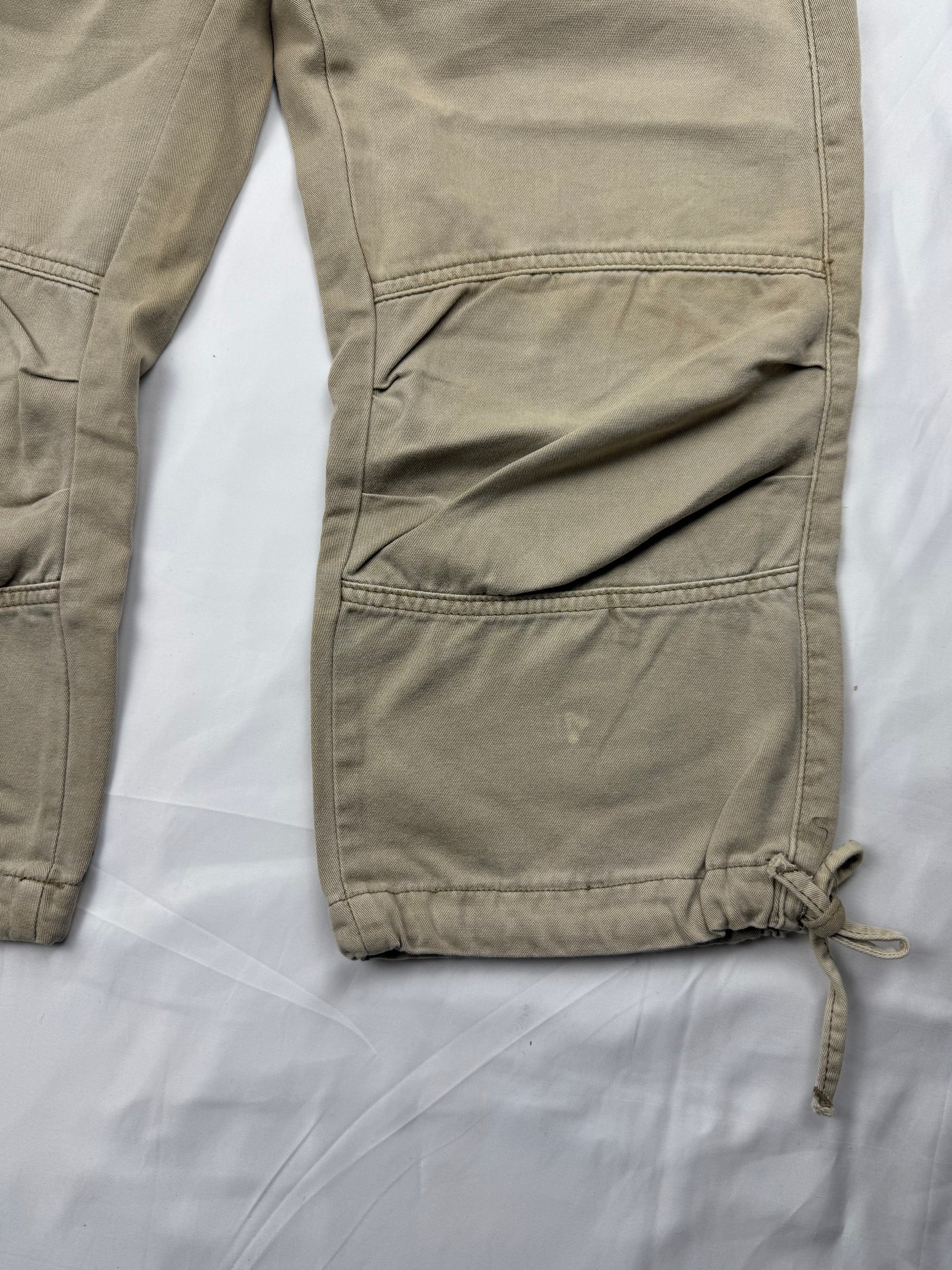 Beige cotton low rise utility capri pants (S)