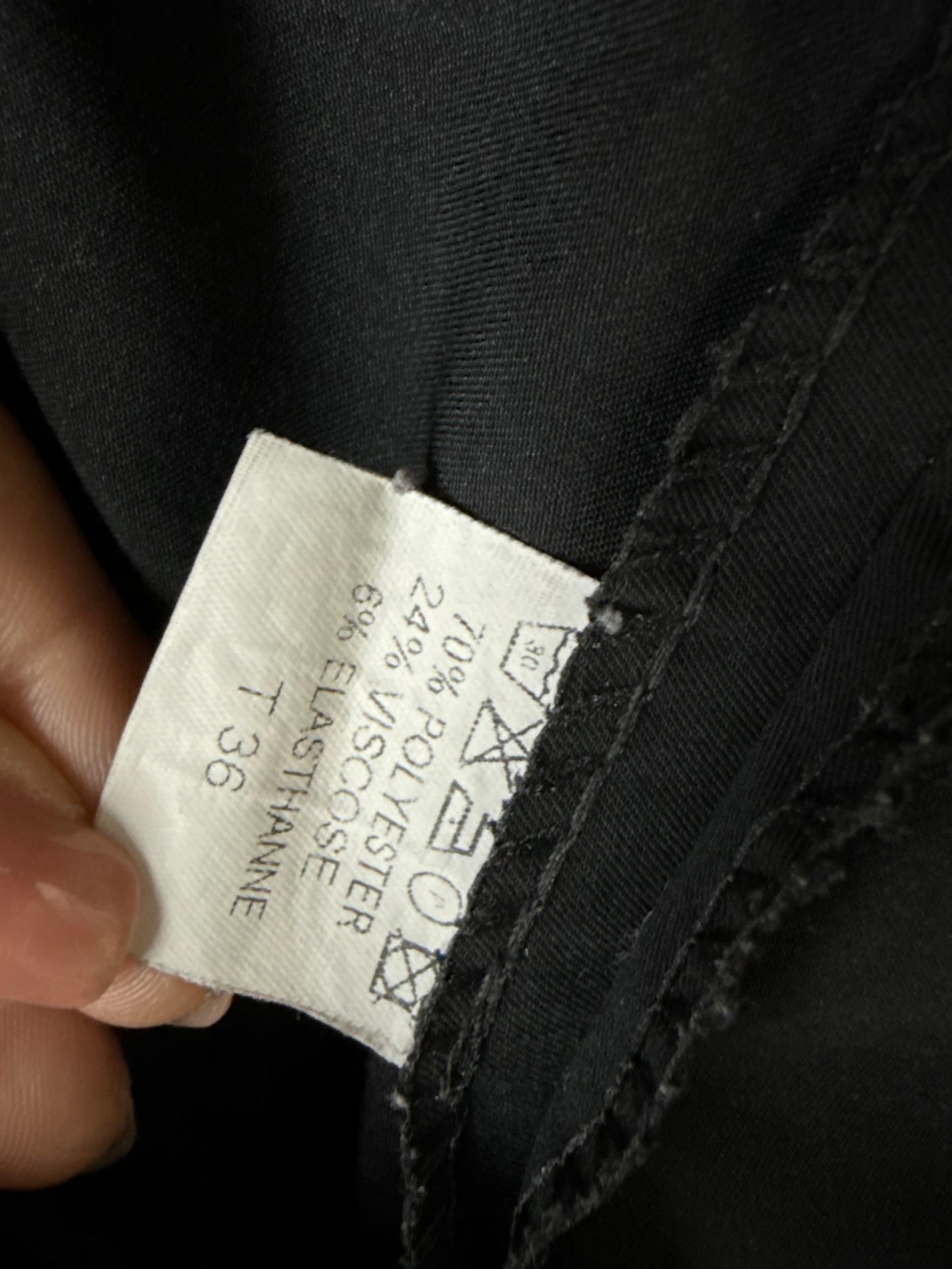 Black low waist office capri pants (S)