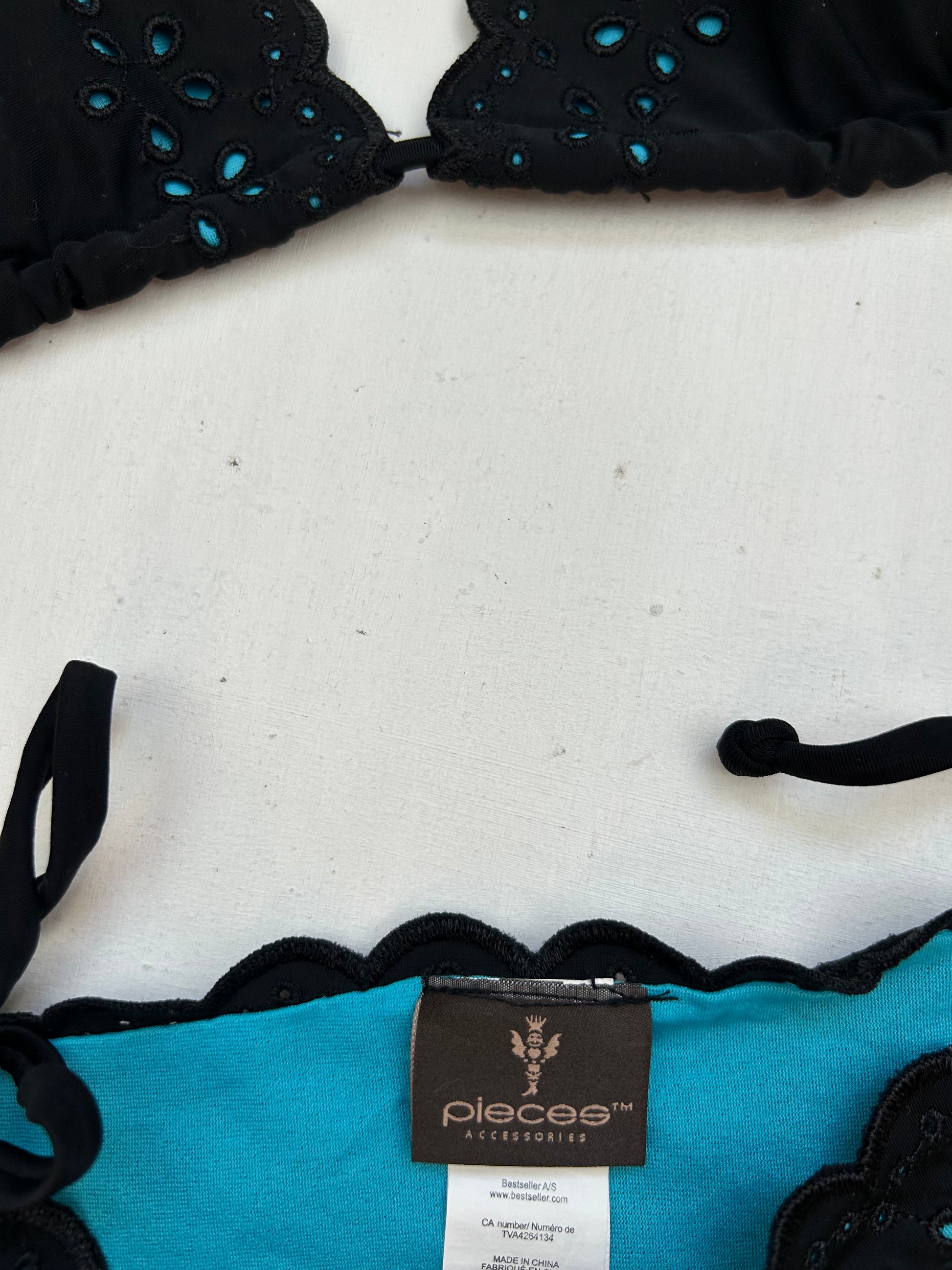 Black  low rise embroidered bikini set (S/M)