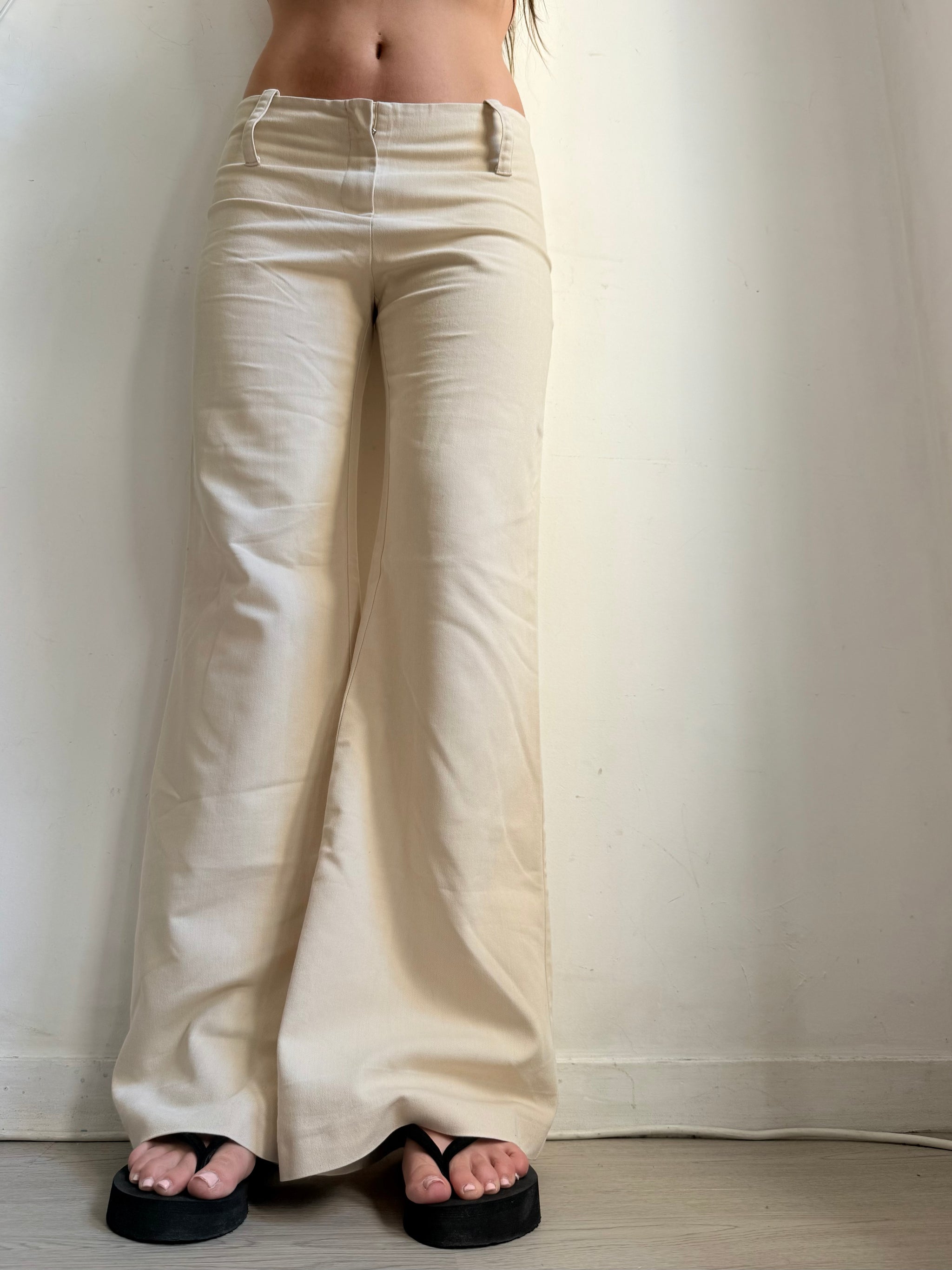 Beige low waist office flare pants (M)