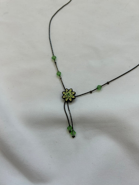 Green & silver pendant necklace