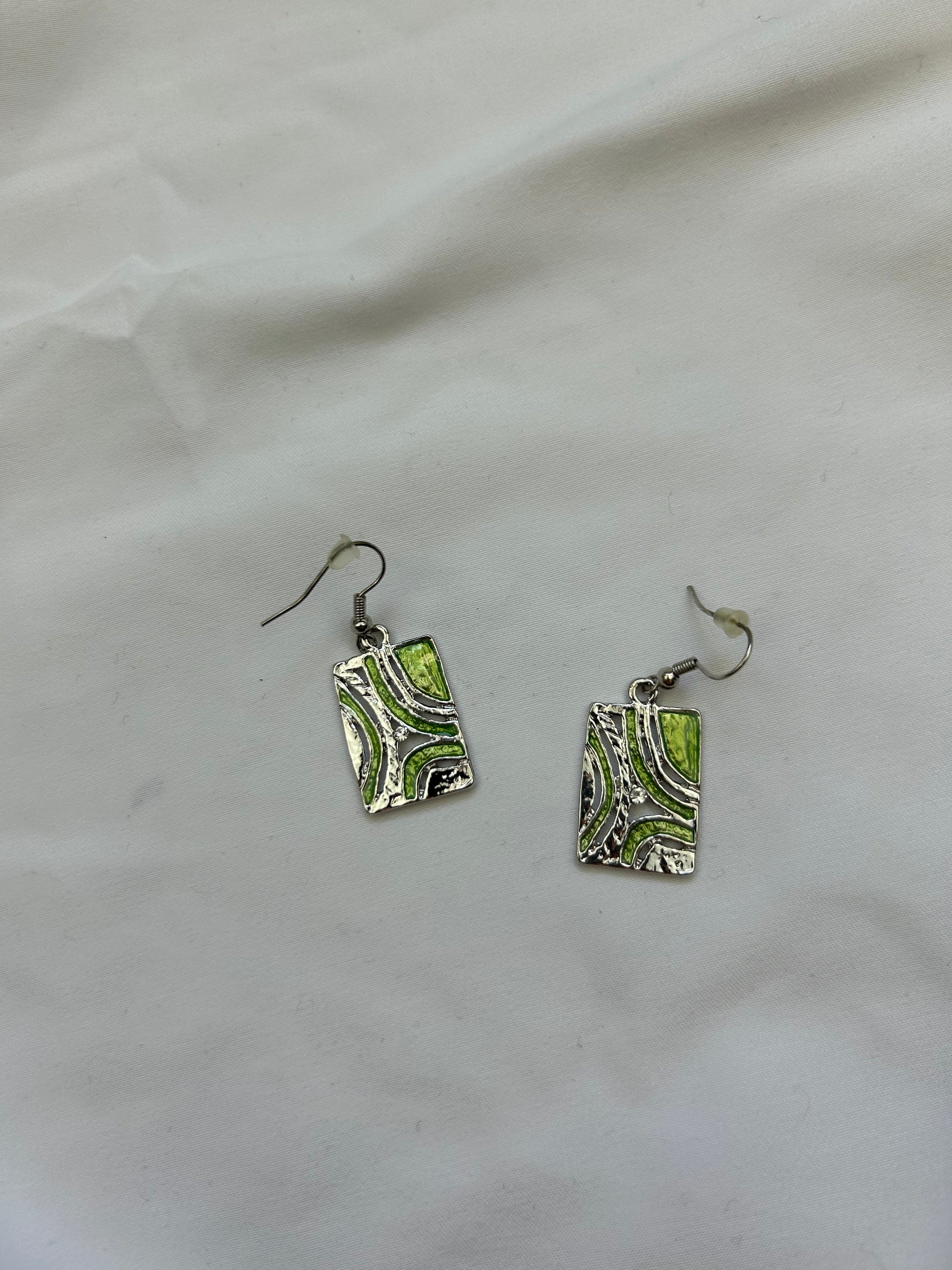 Green cord pendant necklace + earrings set