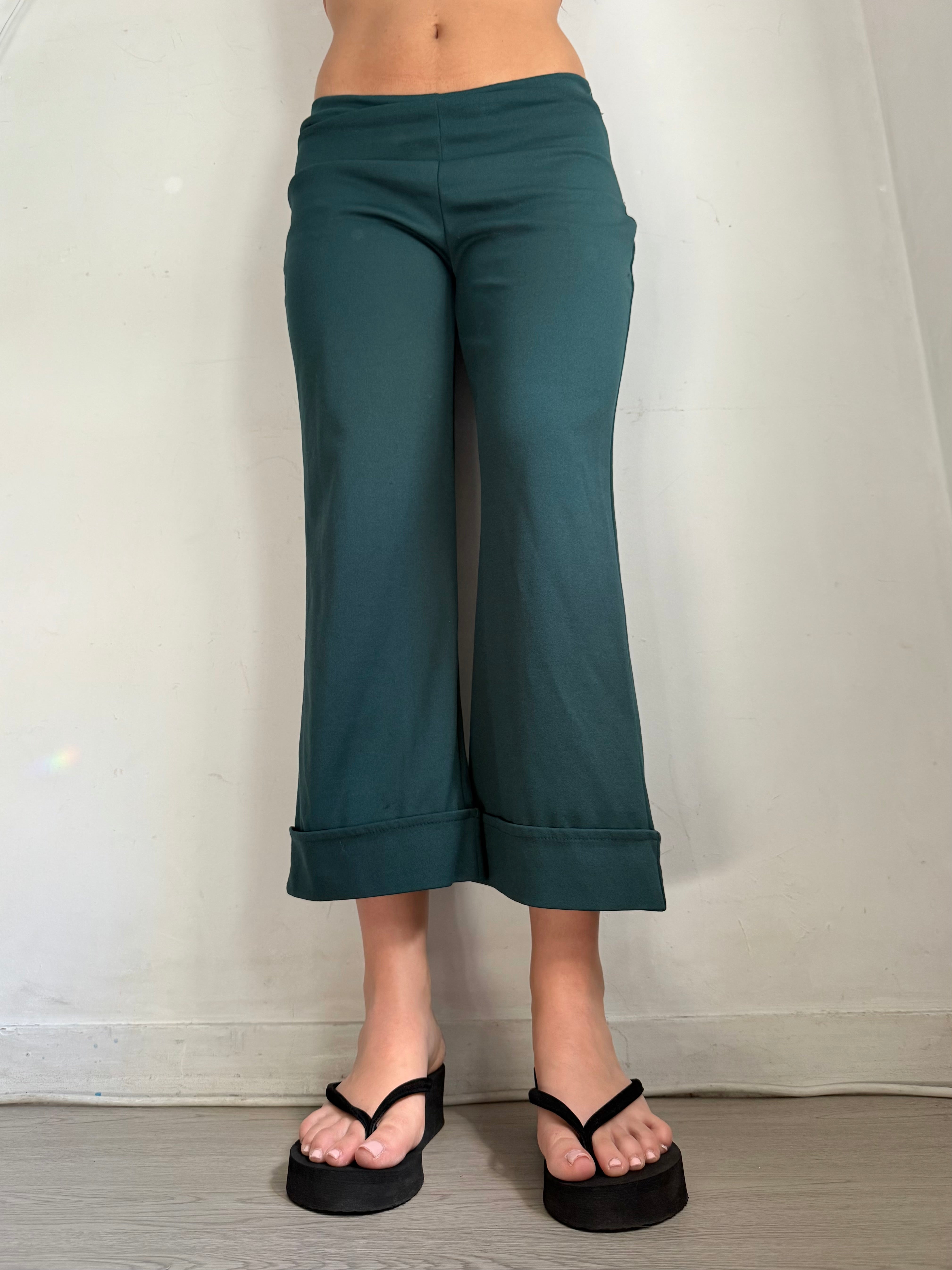 Dark green low waist capri pants (S)
