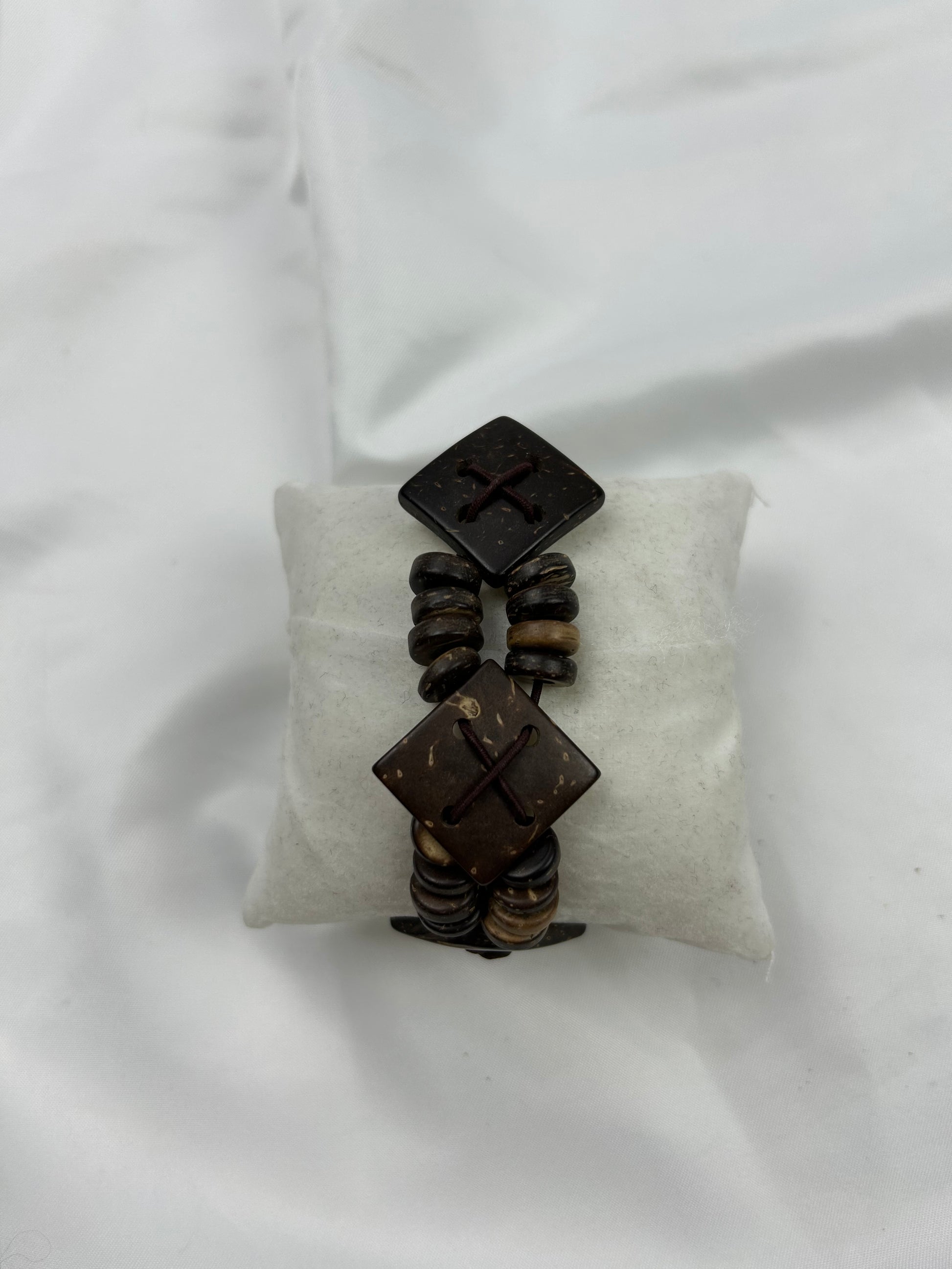 Vintage brown wood bracelet watch jewelry