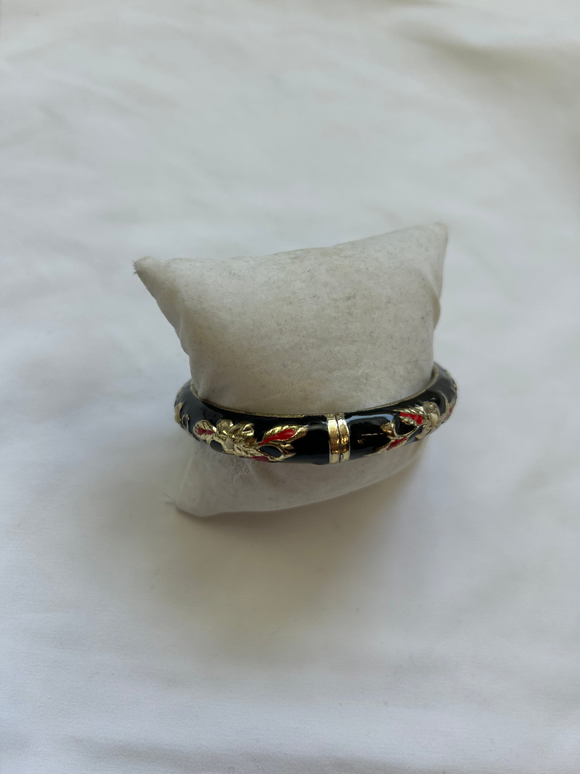 Multicolor bangle bracelet