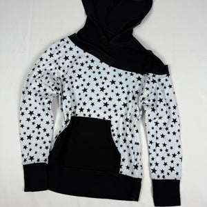 Black & white stars print hoodie (XS)