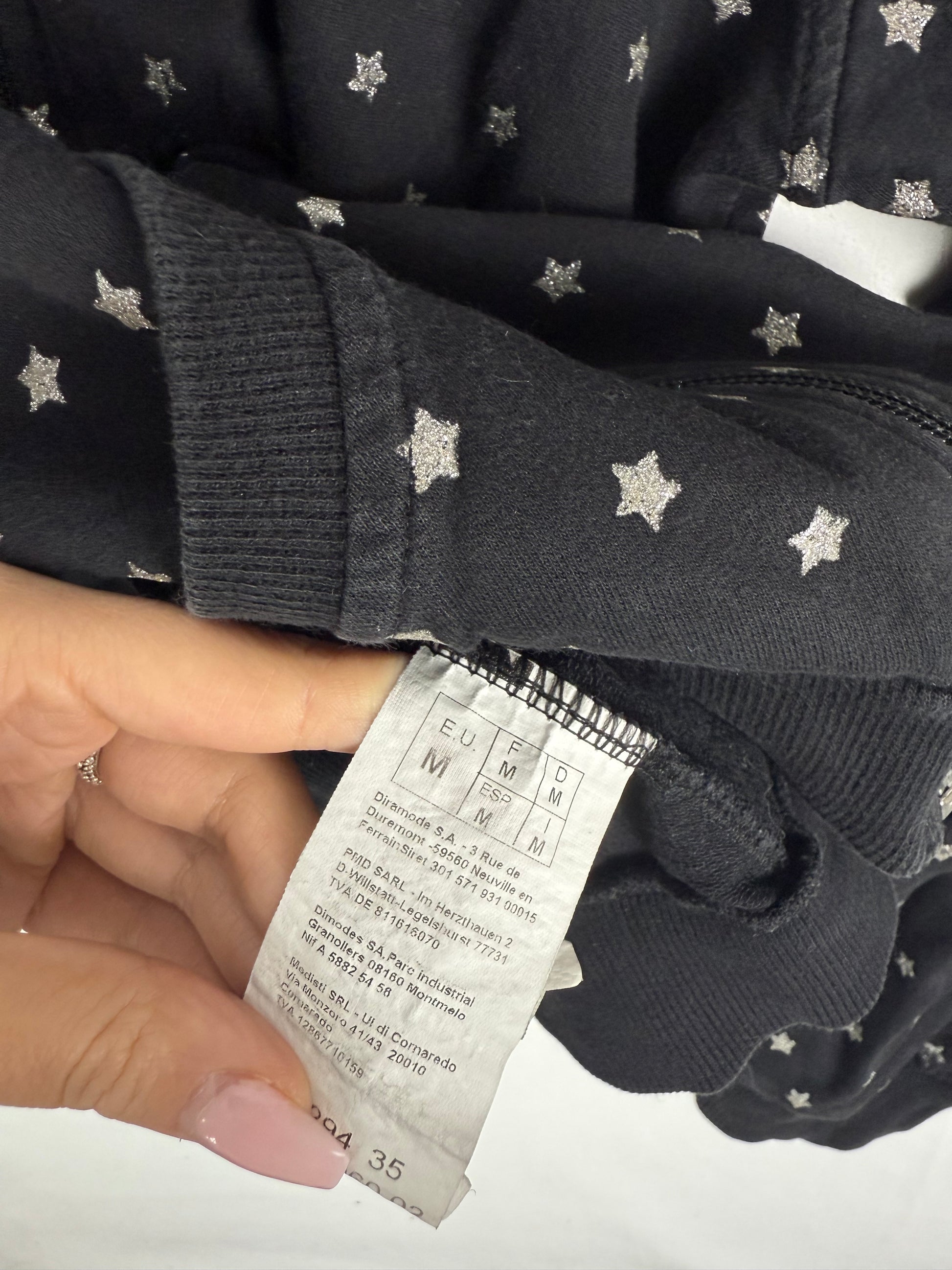 Black zip up 100% cotton stars print hoodie (S/M)