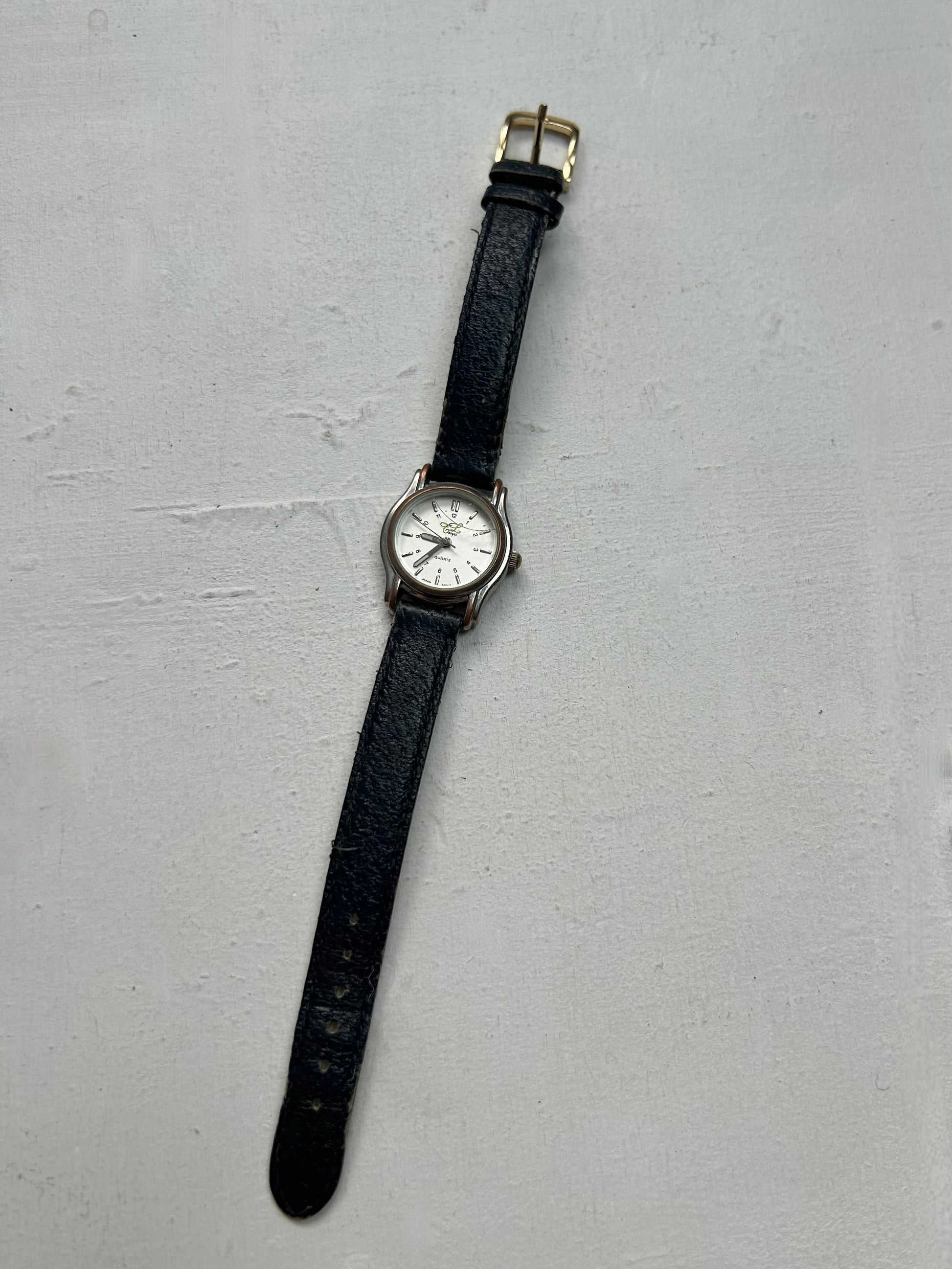 Vintage silver adjustable black leather bracelet watch jewelry