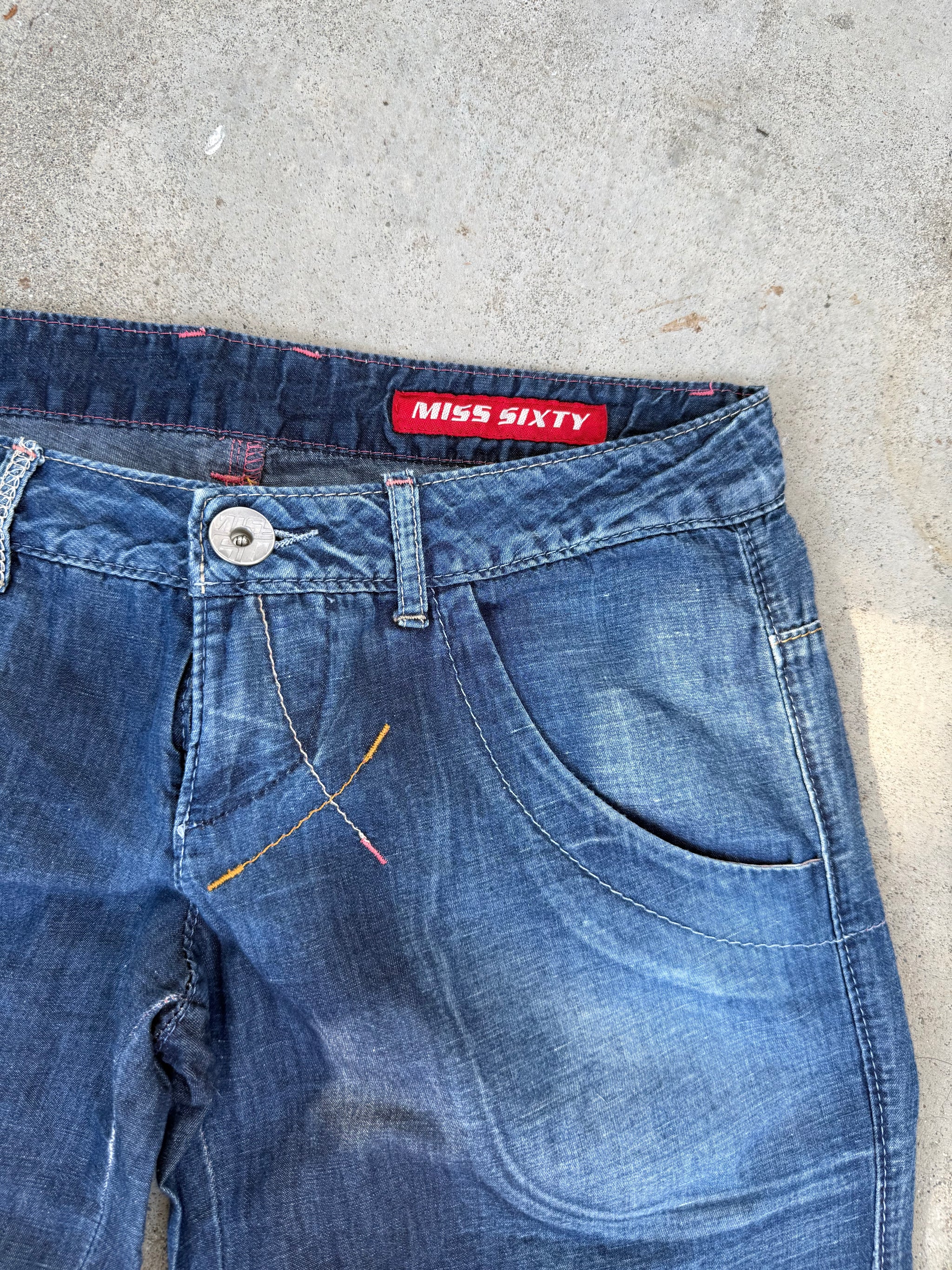 Navy denim low rise capri pants (S)