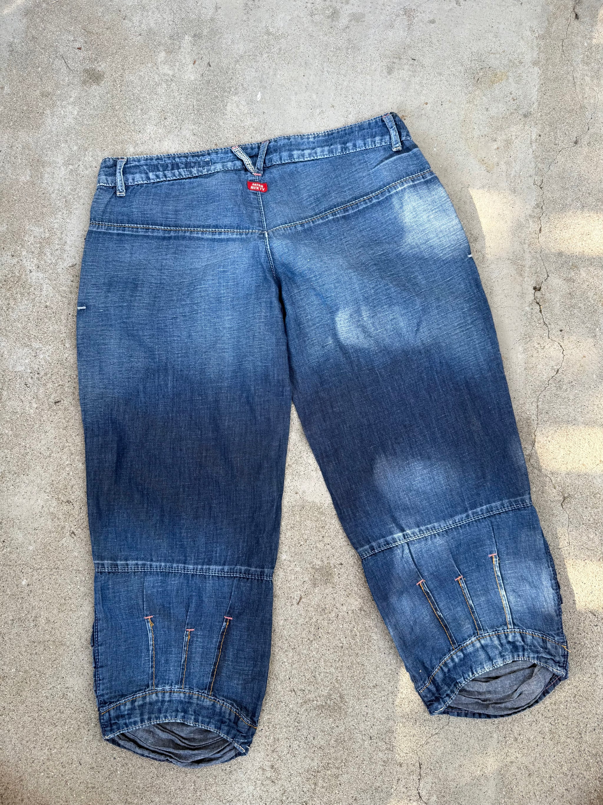 Navy denim low rise capri pants (S)